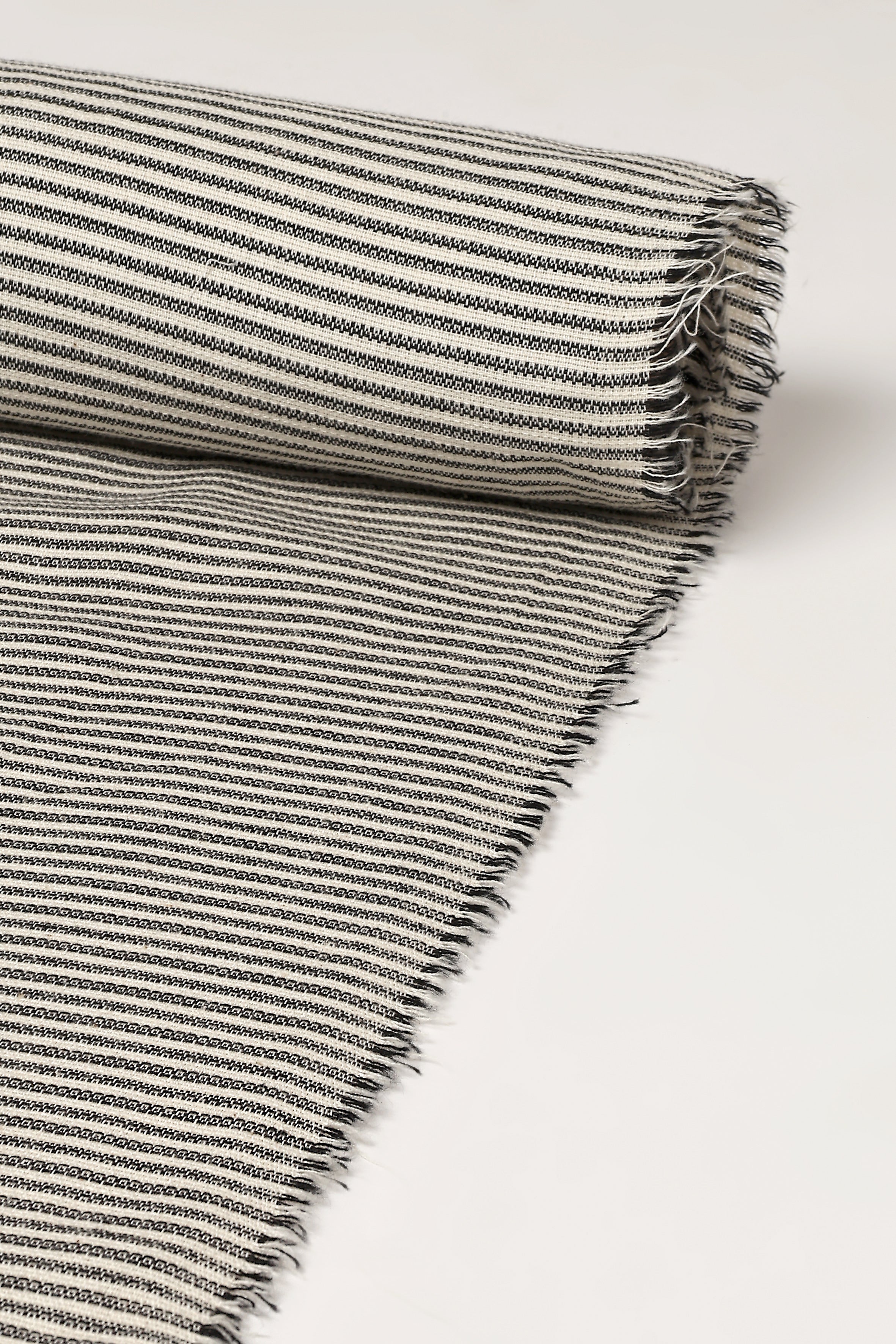 atelier-brunette-la-rayure-006-bazaar-tissu-re-sourc image 3