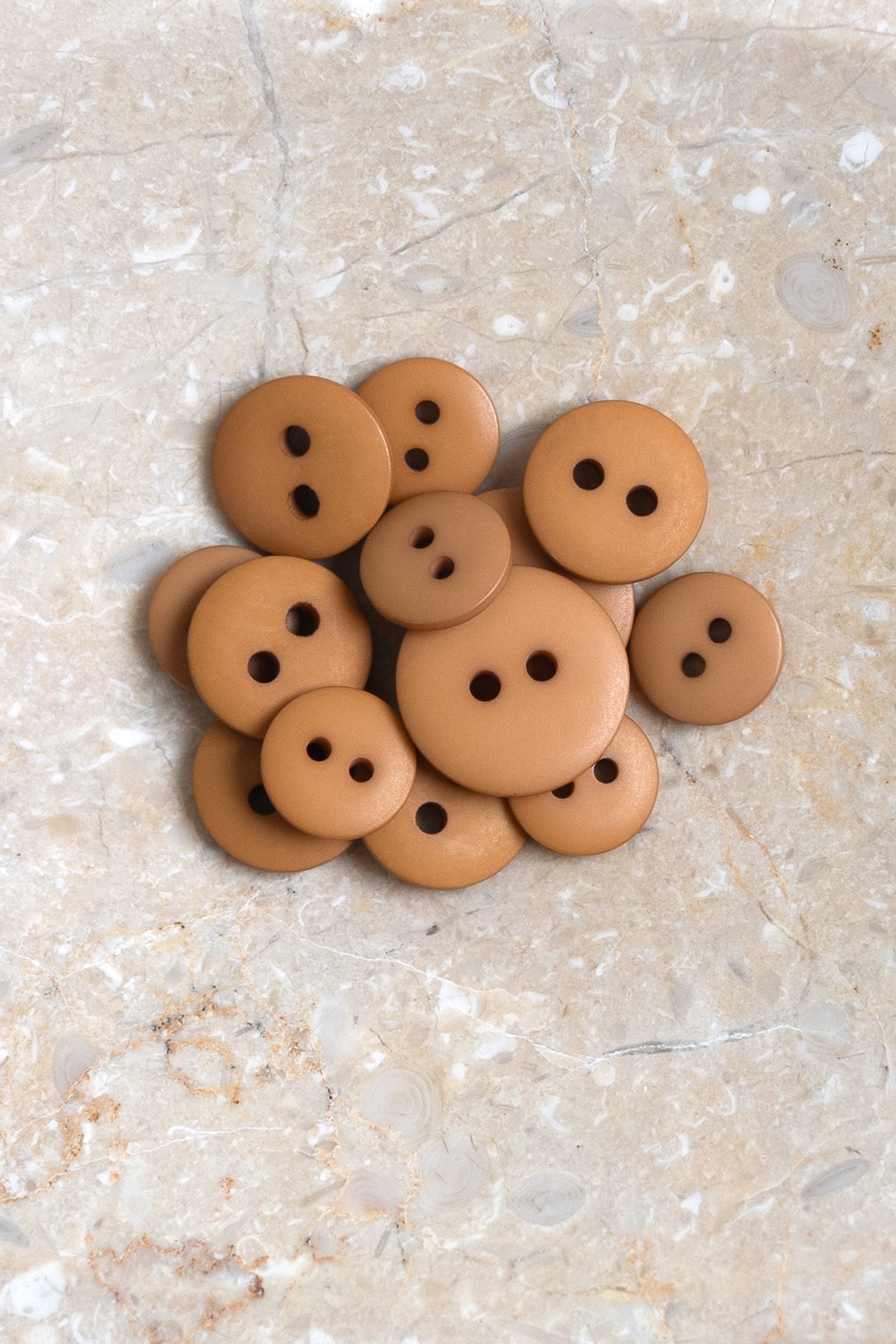 atelier-brunette-boutons-classic-matte-ochre image 4