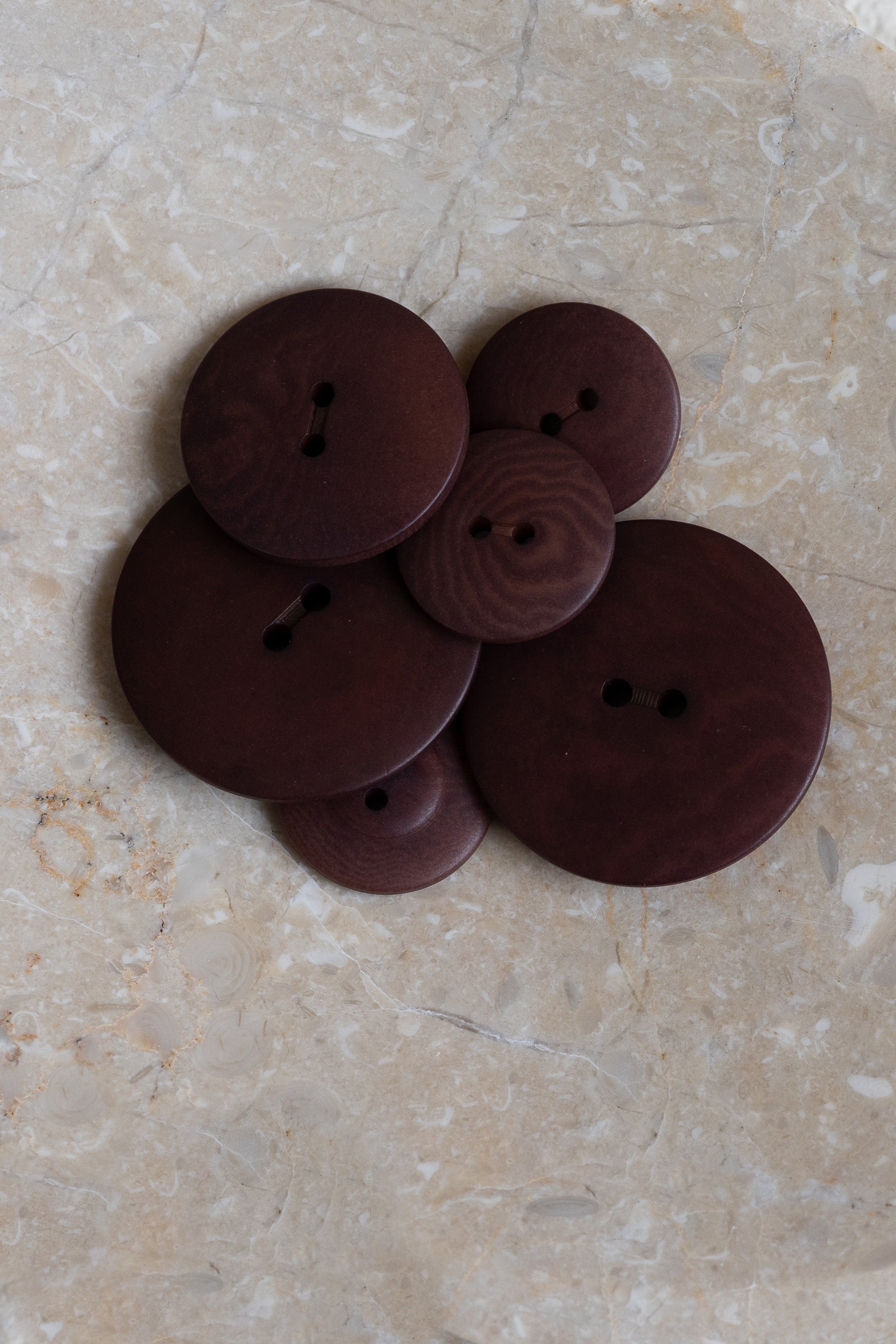 atelier-brunette-boutons-palm-rust-crispy-brownie image 4