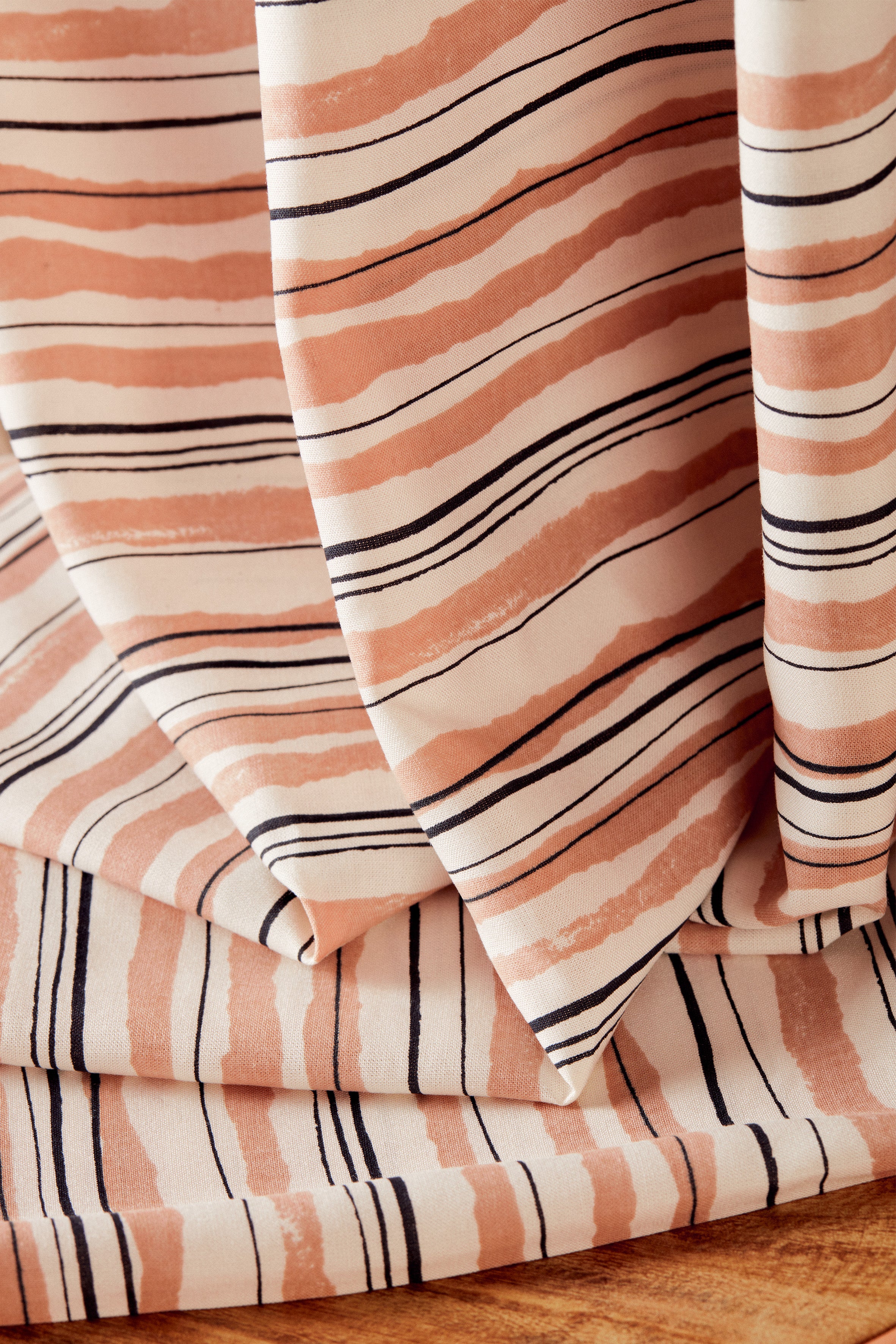 atelier-brunette-flow-tissu-viscose-off-white image 2