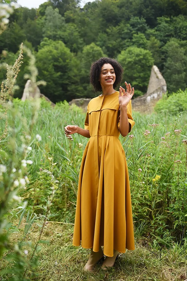 fibre-mood-faye-robe-patron-de-couture-robe-chemise-poches-version-maxi image 1