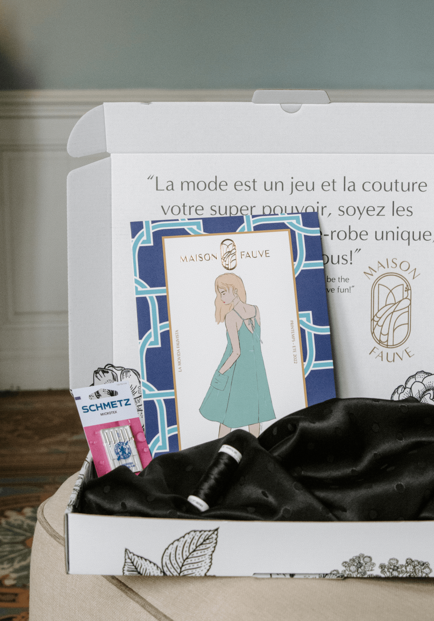 maison-fauve-paola-box-couture-nuisette-jacquard-lucente-pois image 1