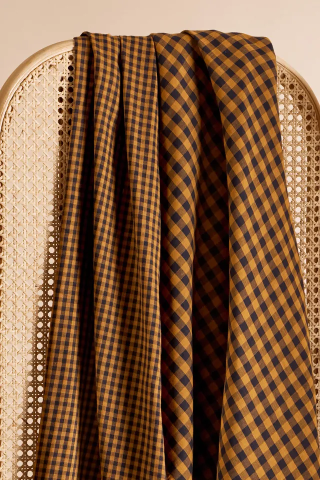 atelier-brunette-vichy-night-ochre-tissu-coton-carreaux image 1