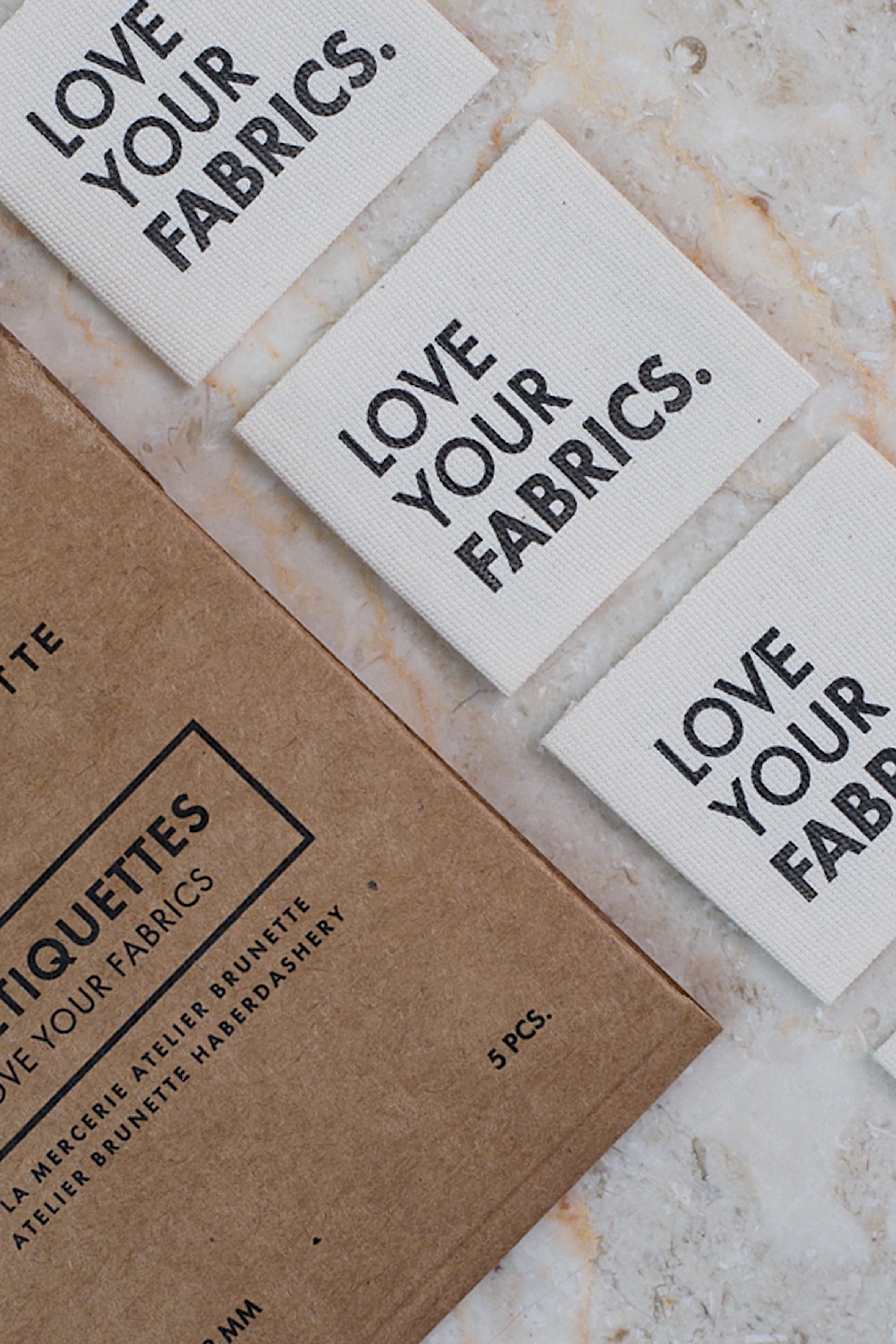 atelier-brunette-pack-tiquettes-love-your-fabrics-x5 image 3