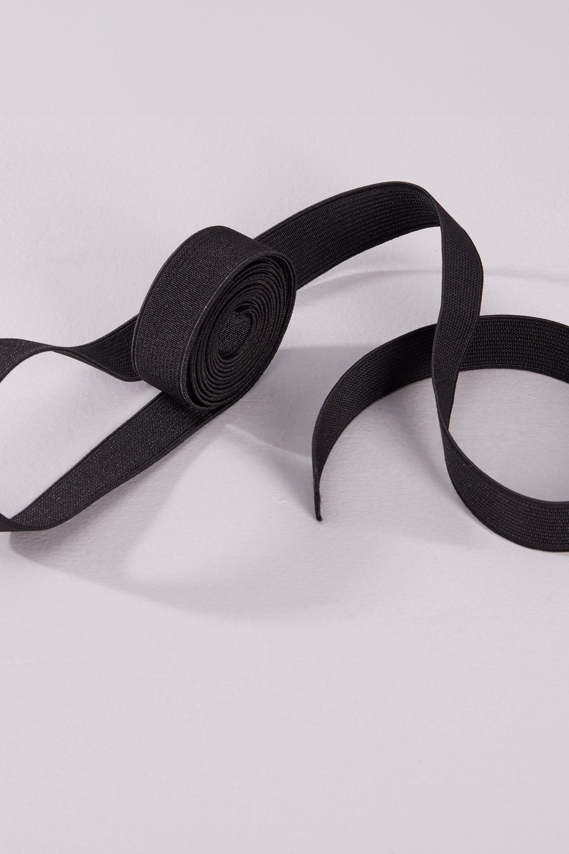 atelier-brunette-lastique-c-tel-noir-mercerie-couture-au-m-tre image 4