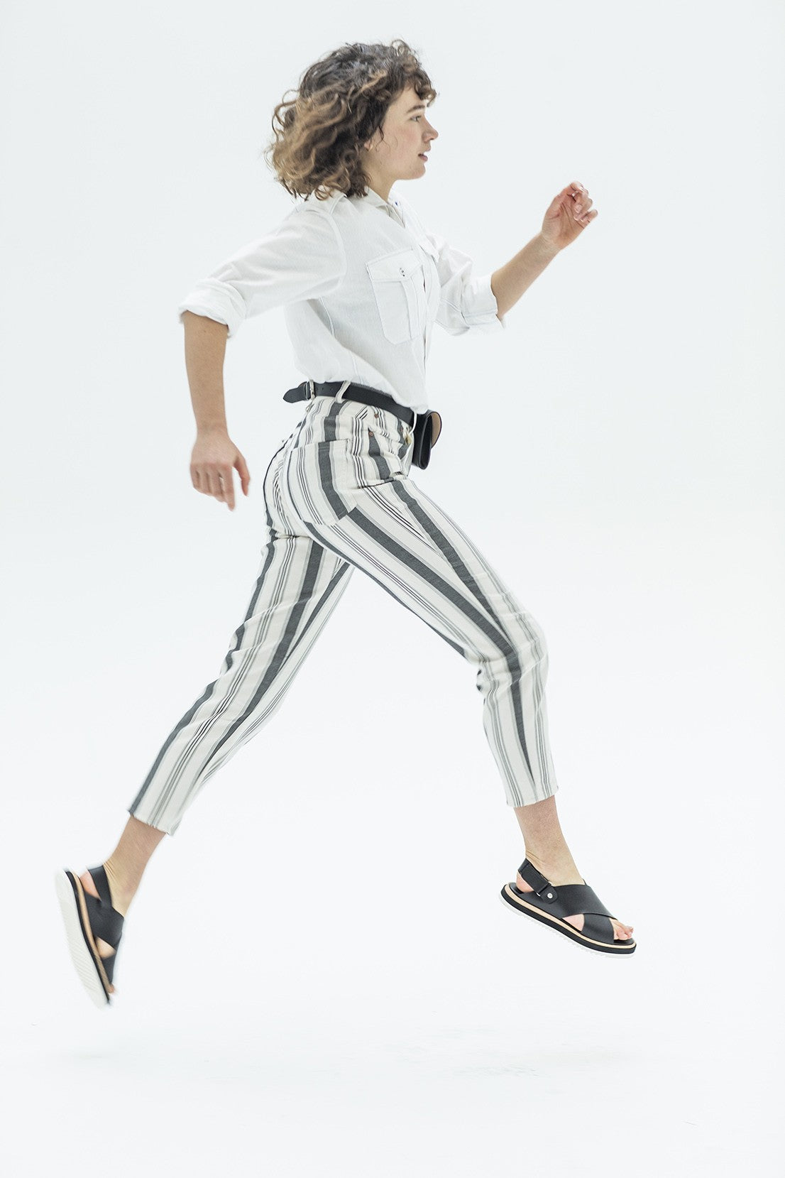 fibre-mood-ebony-pantalon-mom-jeans-patron-de-couture-femme image 3
