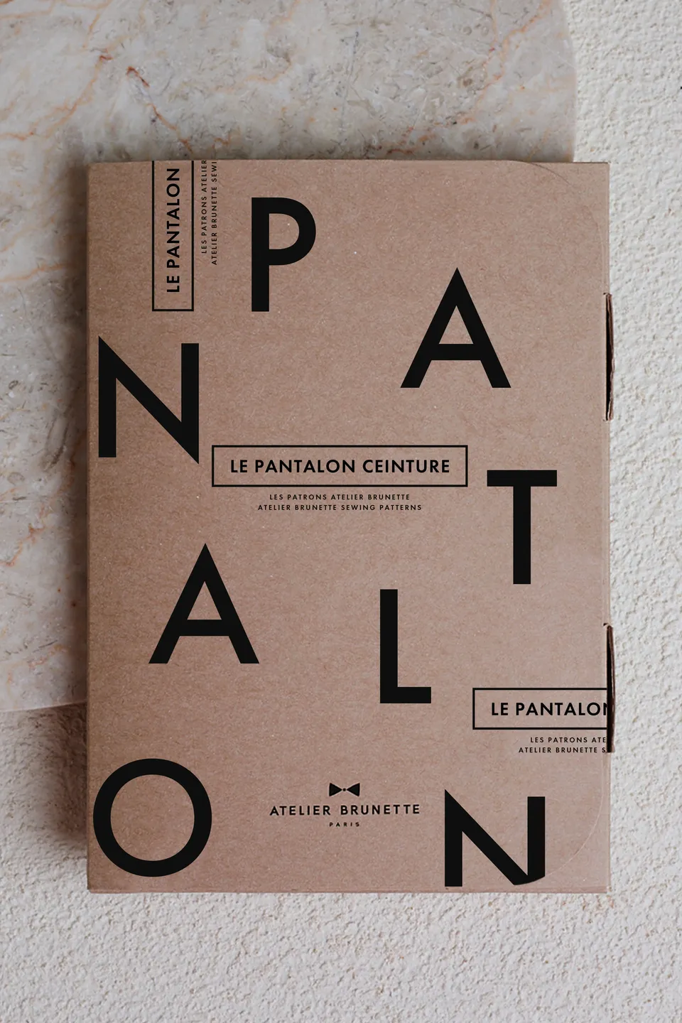 atelier-brunette-le-pantalon-ceinture-patron-pochette-femme image 1