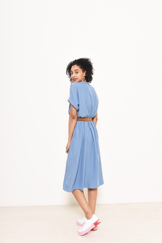 fibre-mood-taylor-robe-patron-de-couture-vas-e-col-v-taille-lastiqu-e image 6
