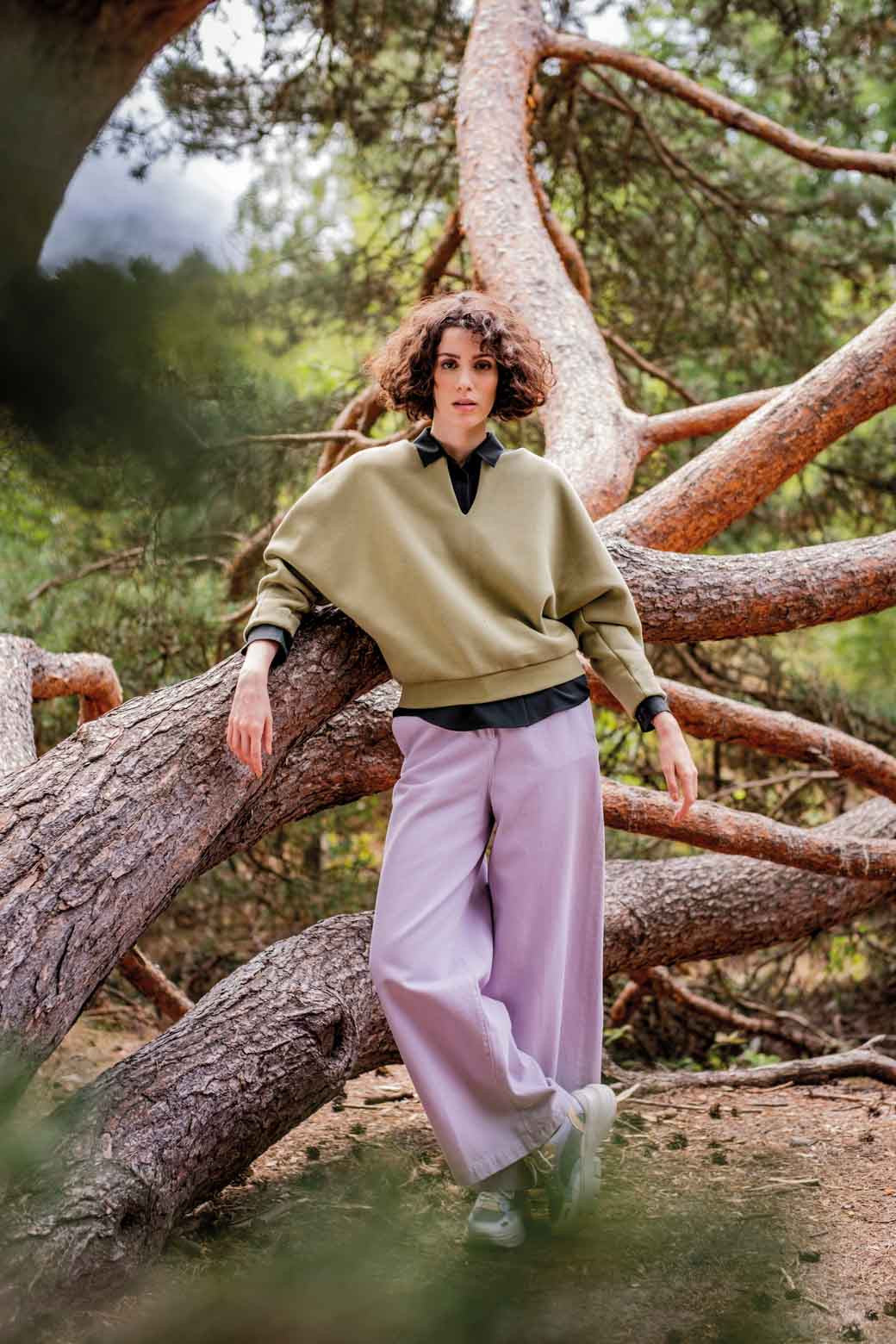 fibre-mood-elaine-pull-patron-de-couture-femme-col-v image 5