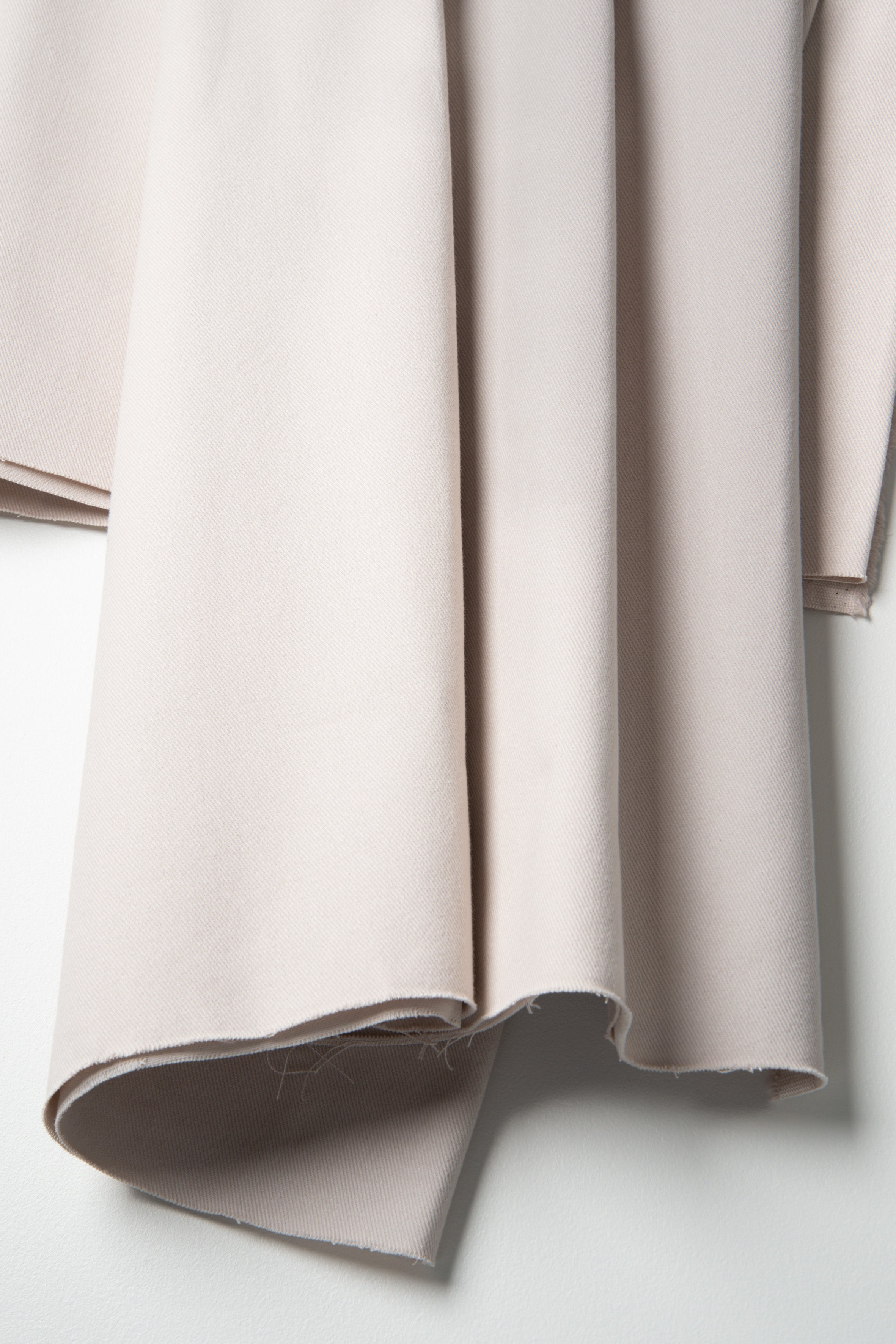 atelier-brunette-tissu-gabardine-milky-clay-gabardine-de-coton-twill-cr-me-chaud image 2
