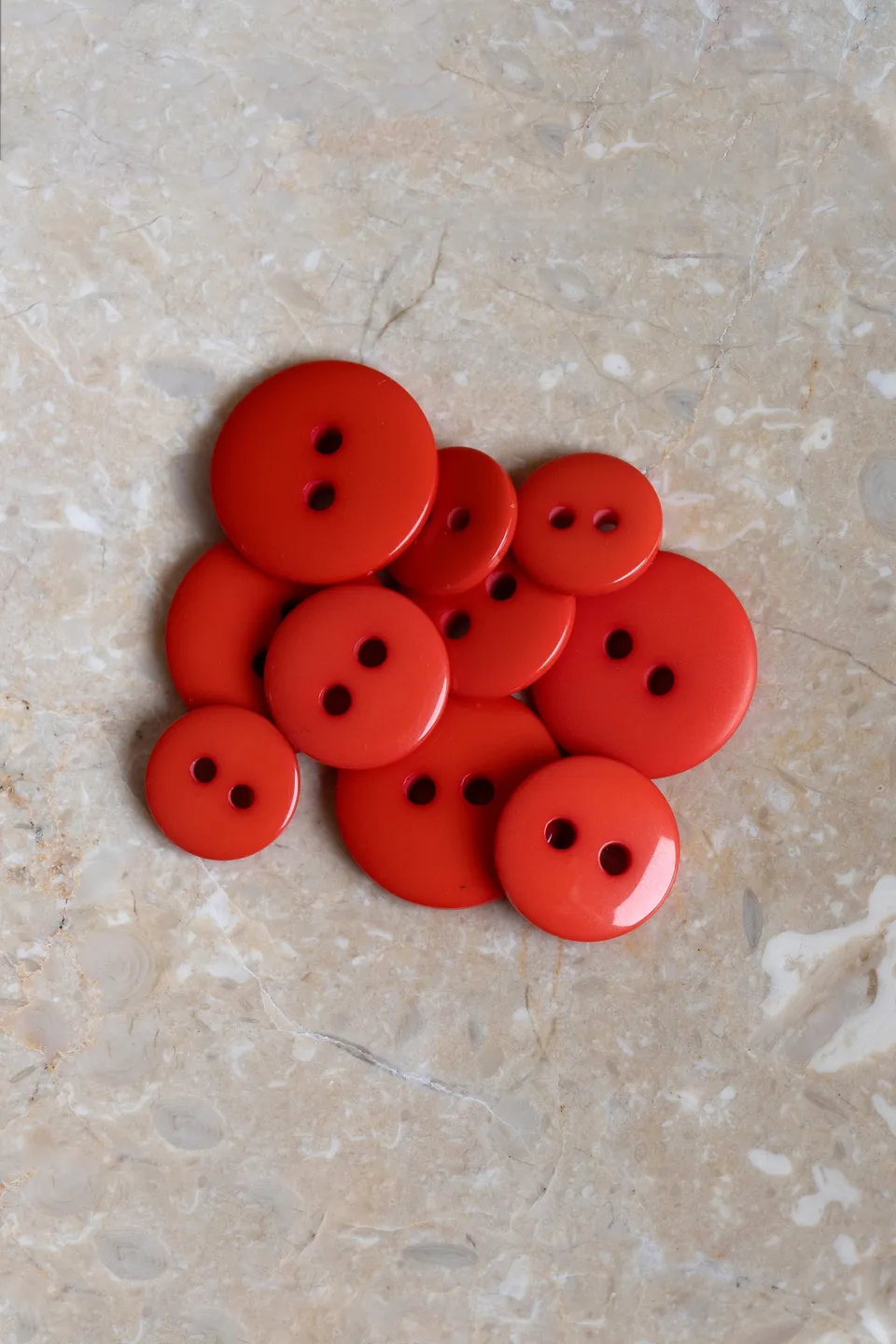 atelier-brunette-boutons-classic-shine-poppy-tangerine-brillants image 1