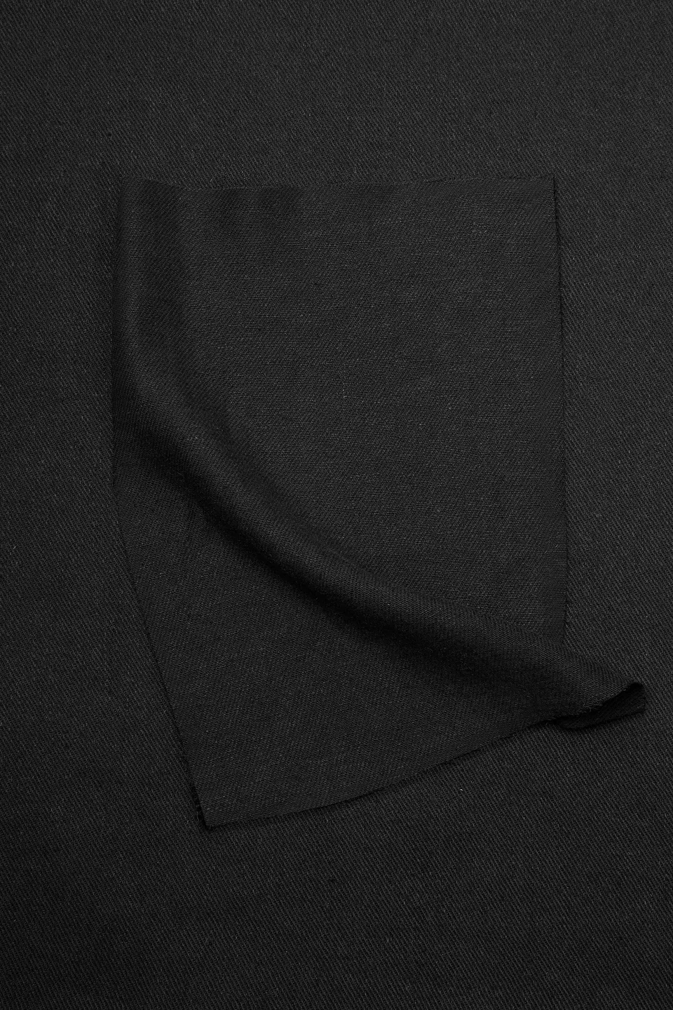 atelier-brunette-twill-lin-viscose-livaeco-black-tissu-au-m-tre image 1