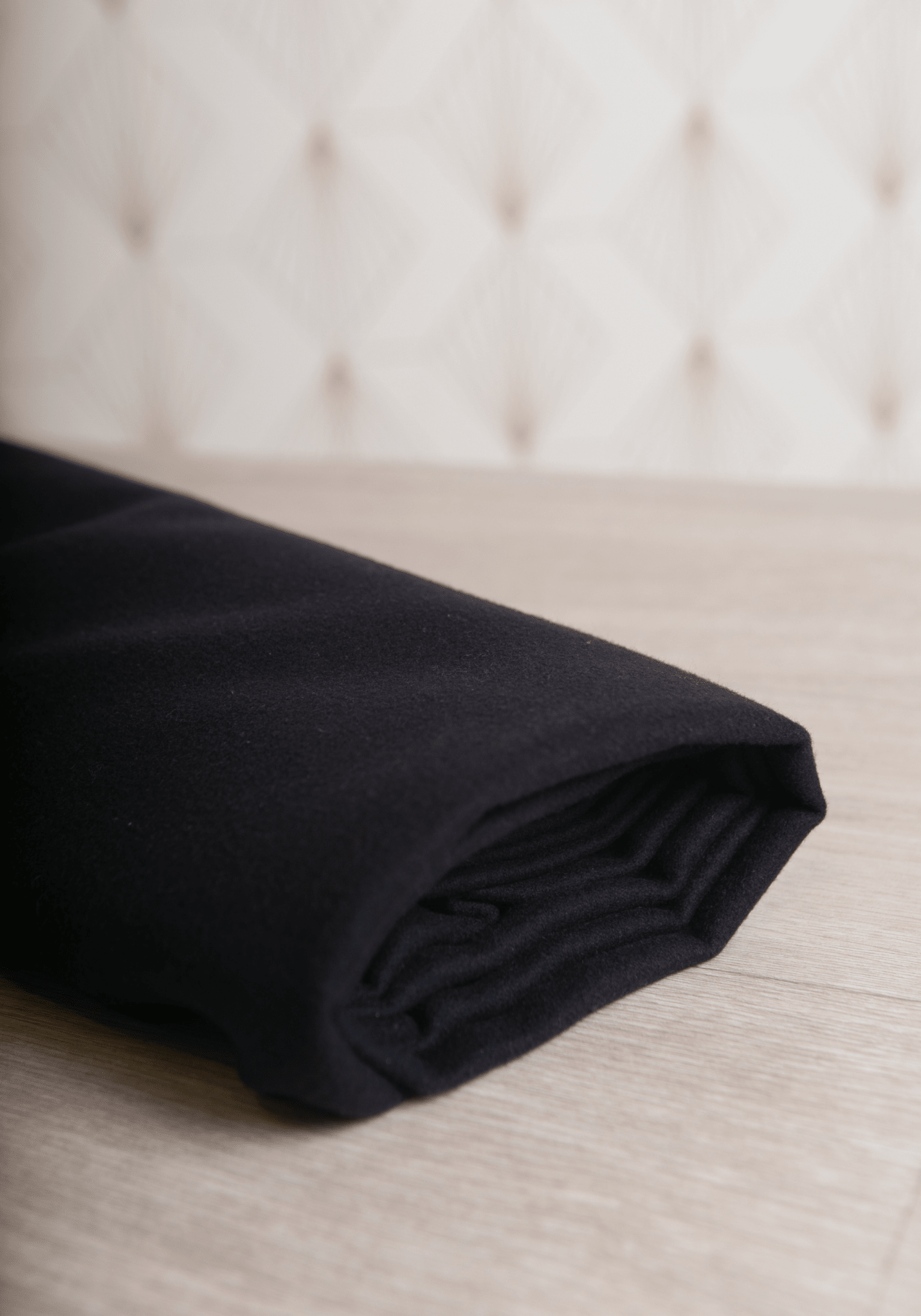 maison-fauve-tissu-flanelle-de-laine-s-parable-100-laine-caviar-au-m-tre image 2