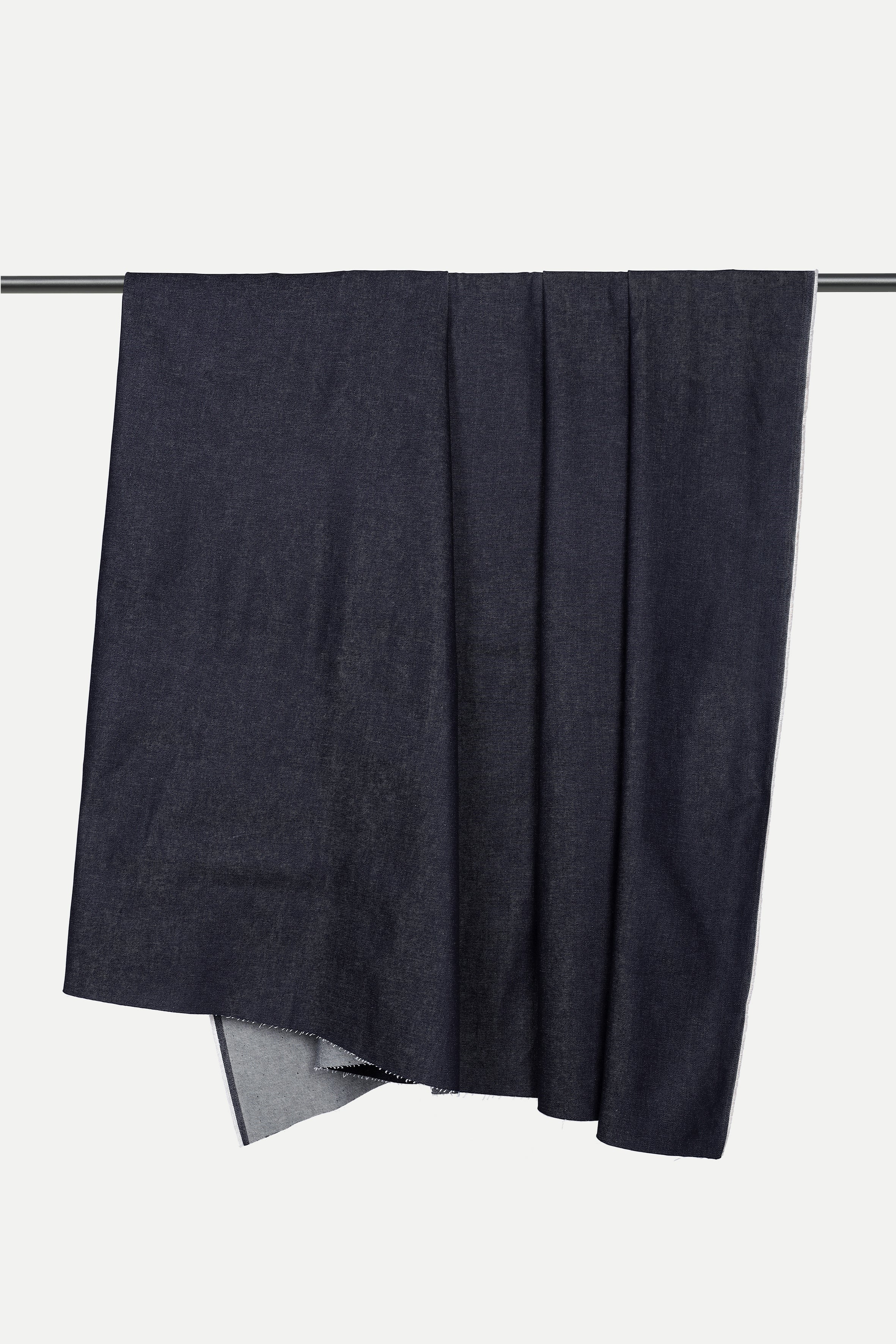 atelier-brunette-tissu-denim-mouchet-brut-denim-coton-152-cm image 1