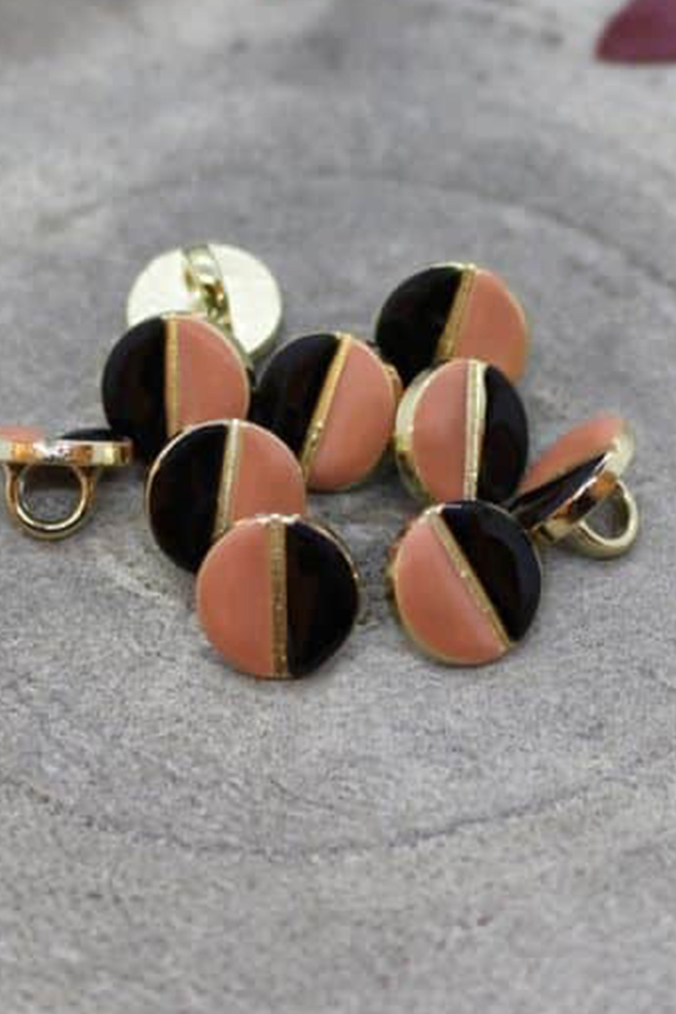 atelier-brunette-boutons-wink-black-melba-x10-boutons-mail image 2