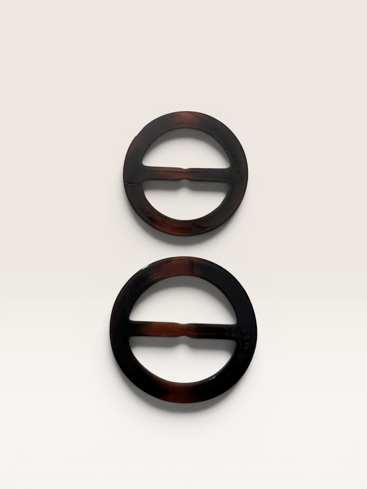 atelier-brunette-anneau-de-ceinture-en-r-sine-brun image 2
