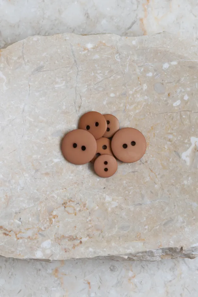 atelier-brunette-boutons-classic-matte-pecan-pie image 1