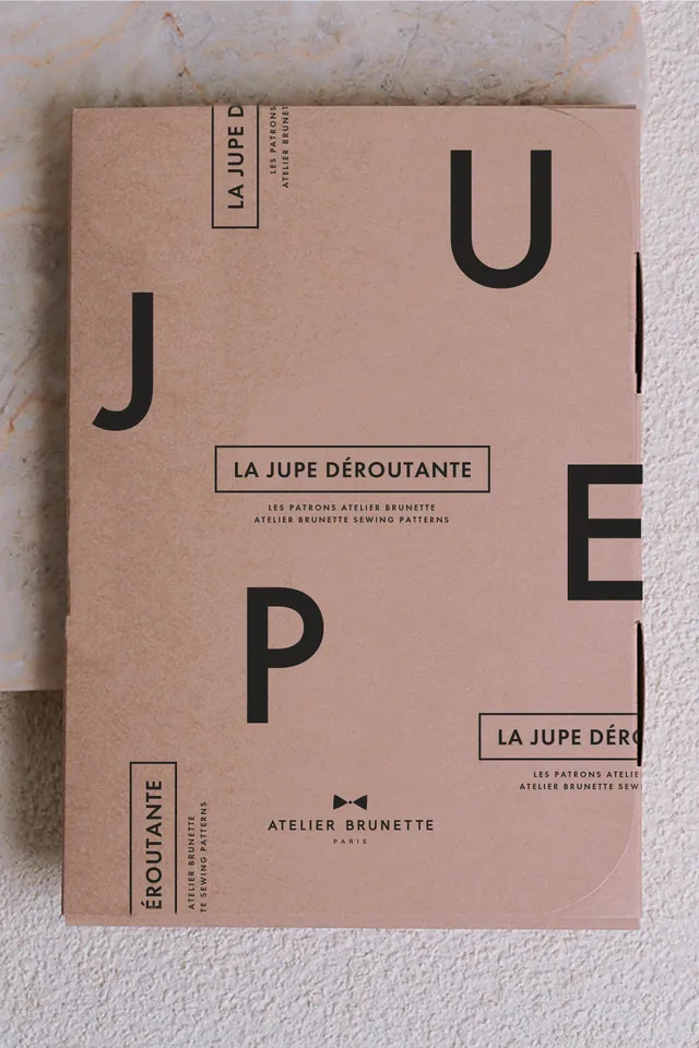 atelier-brunette-la-jupe-d-routante-patron-pochette-femme image 1
