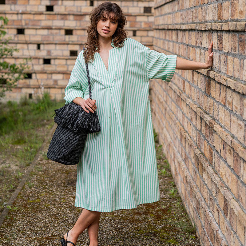 fibre-mood-christine-robe-patron-de-couture-robe-kaftan-col-polo-3-longueurs image 2