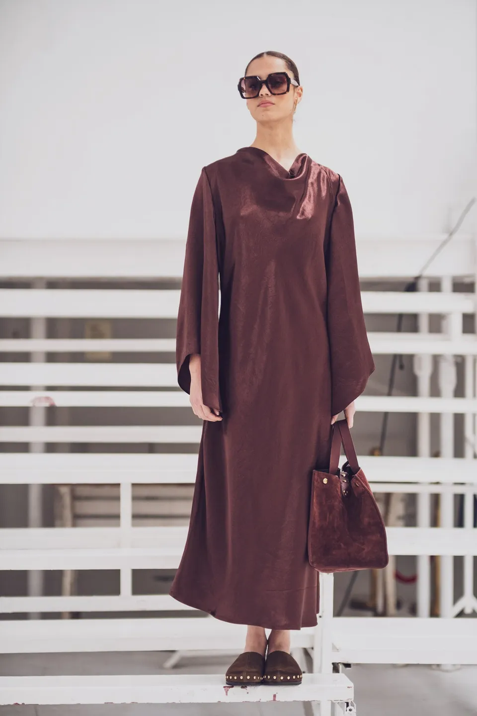 fibre-mood-vendela-robe-patron-de-couture-robe-longue-biais-col-b-nitier image 1