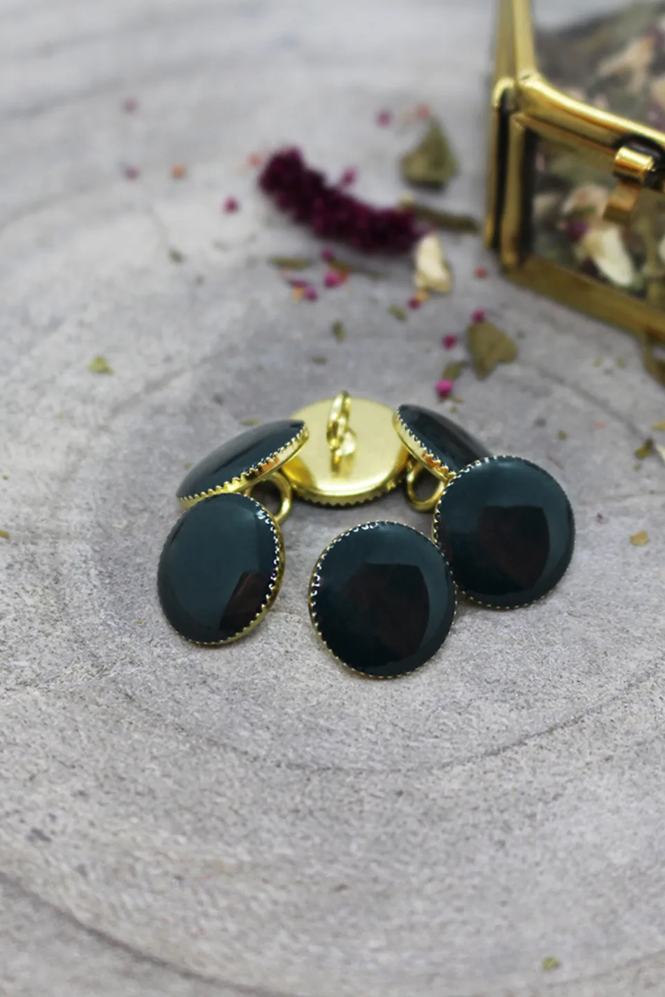atelier-brunette-boutons-gem-forest image 1