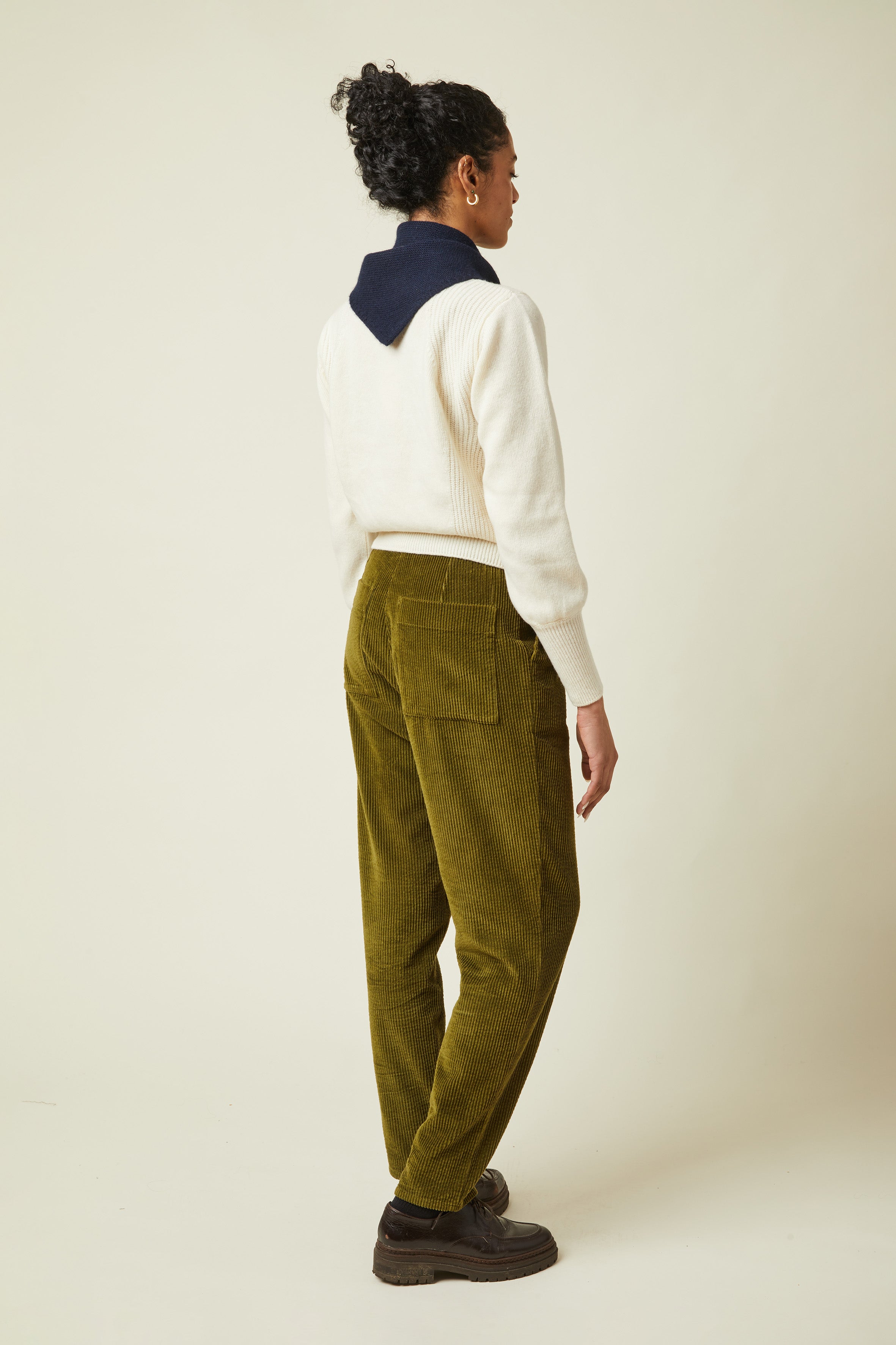 atelier-brunette-le-pantalon-carotte-patron-pochette image 4