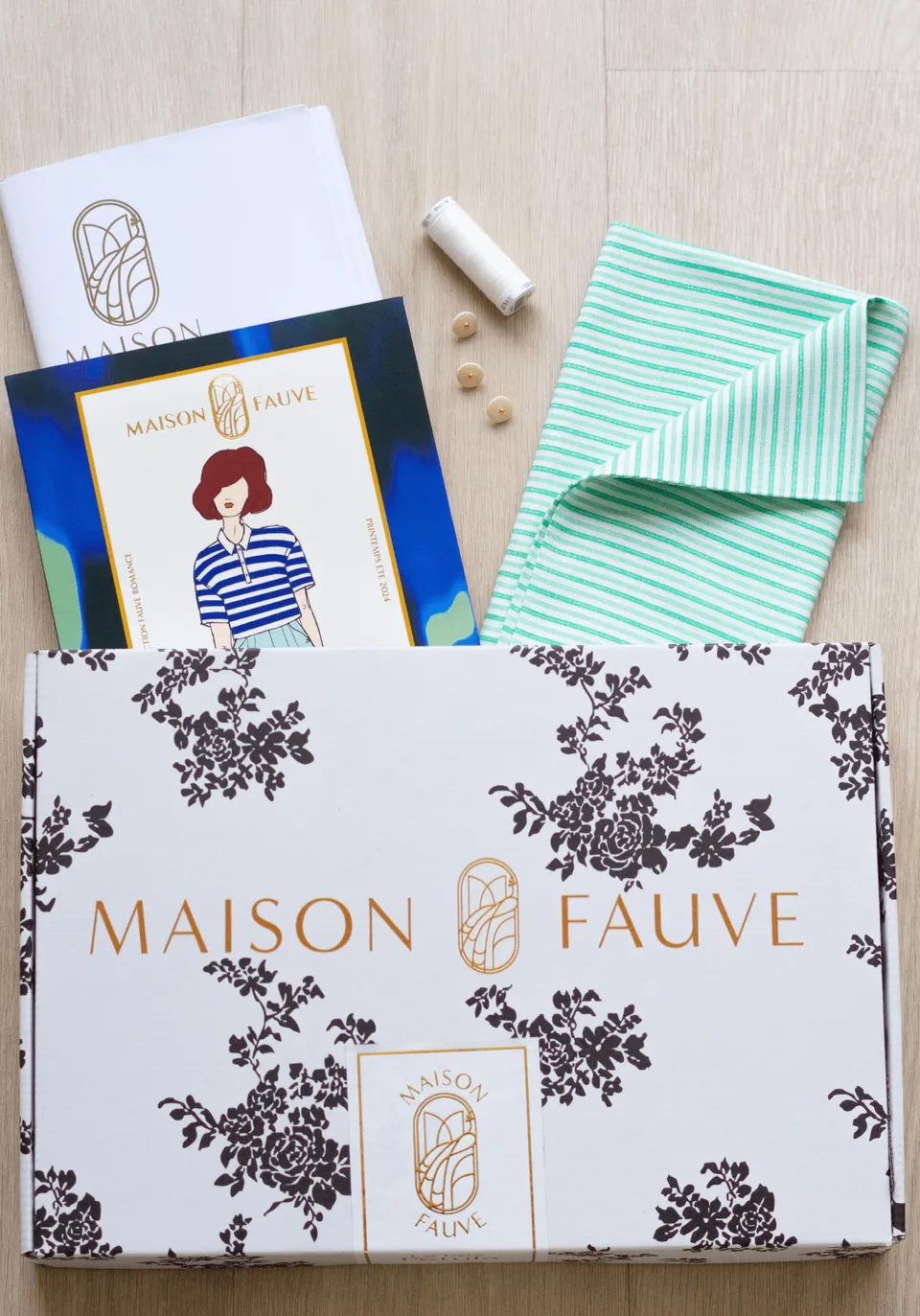 maison-fauve-malibu-box-couture-polo-top-col-boutonn image 1