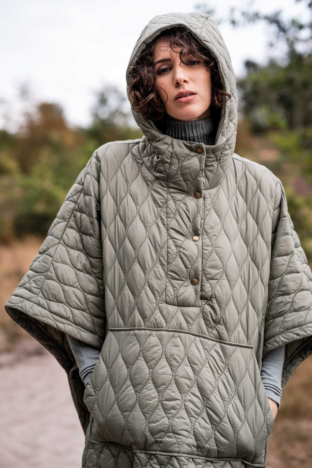 fibre-mood-harlem-cape-poncho-patron-de-couture-femme image 3