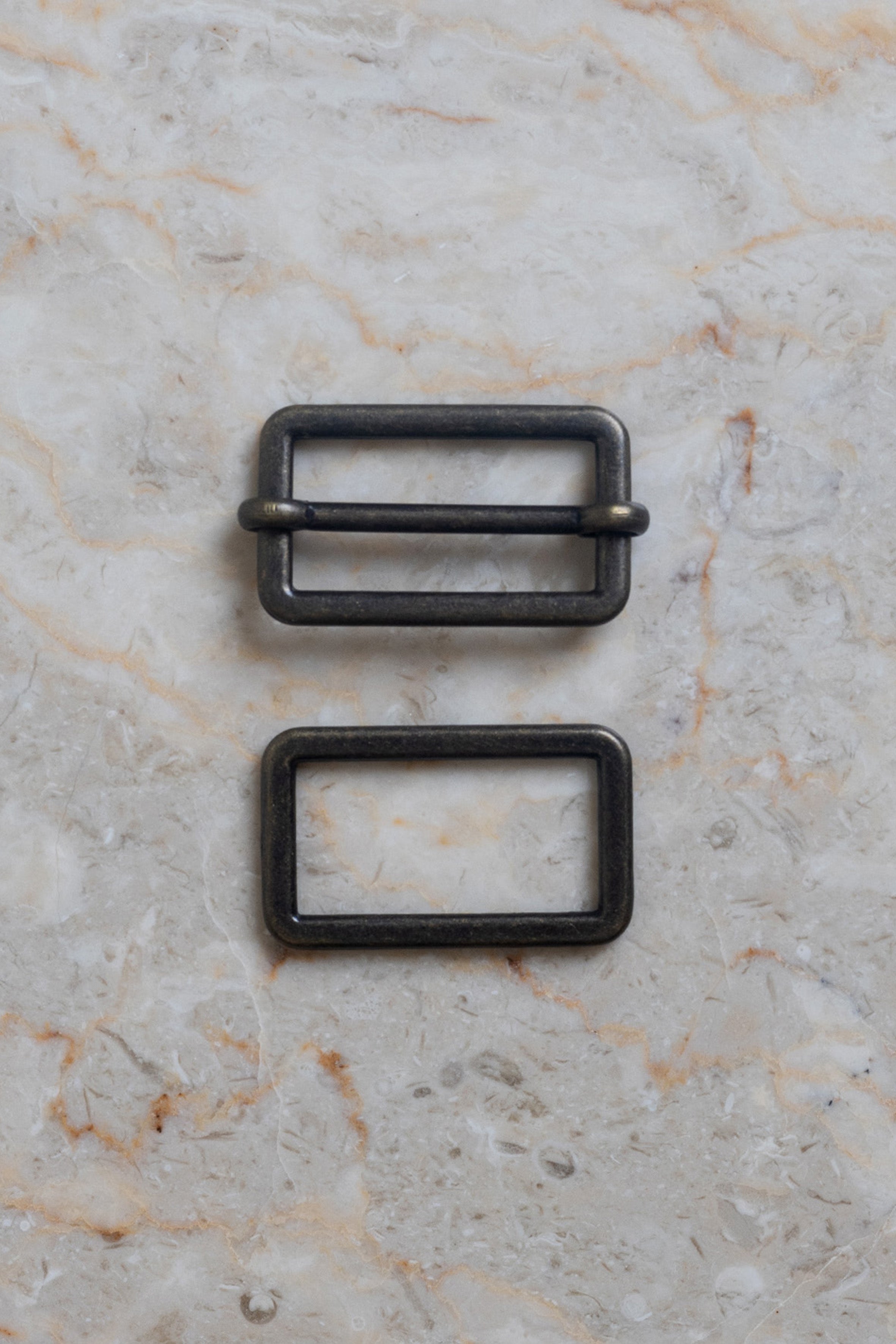 atelier-brunette-boucles-de-r-glage-30-mm-laiton image 1