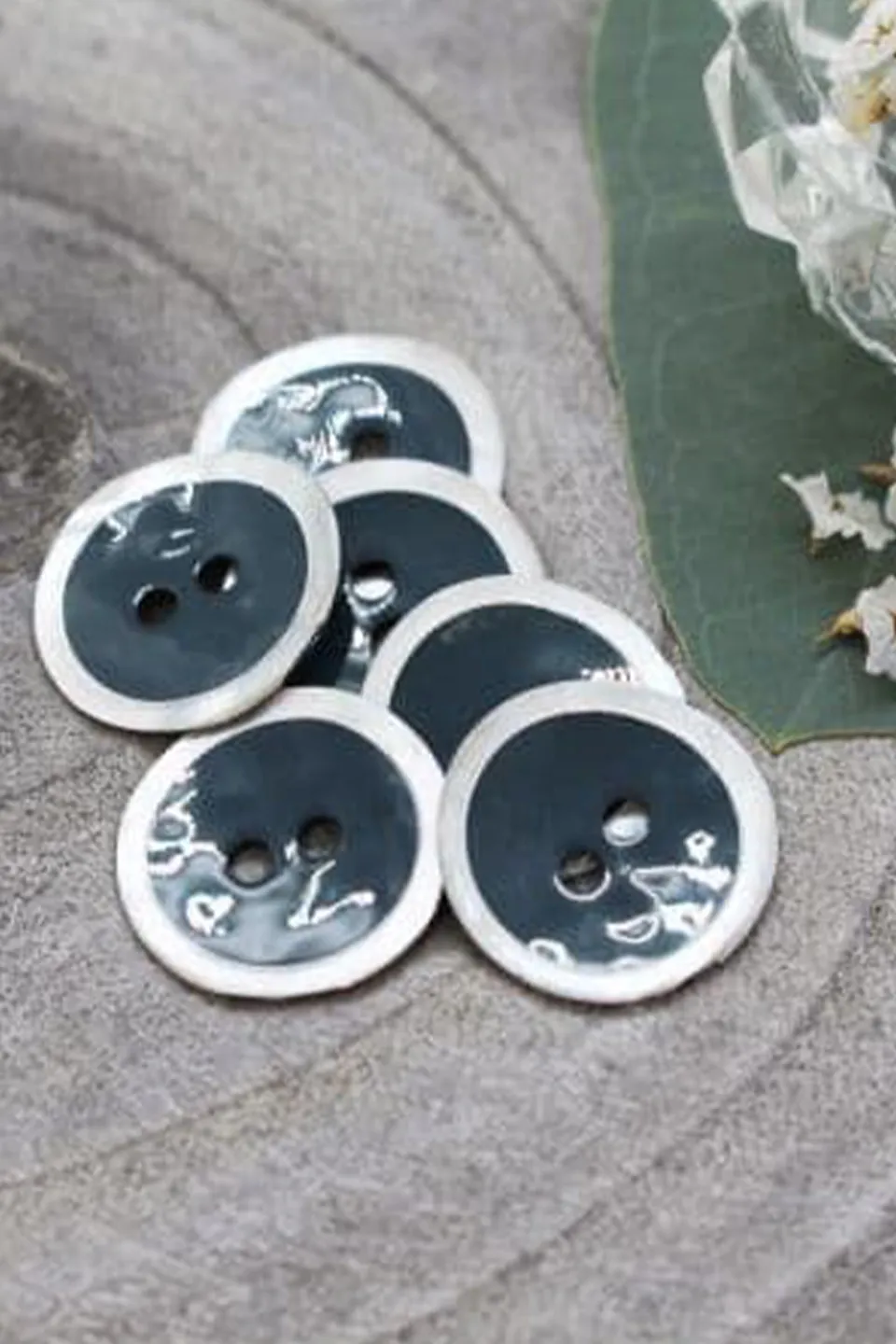 atelier-brunette-boutons-halo-forest-x10 image 1