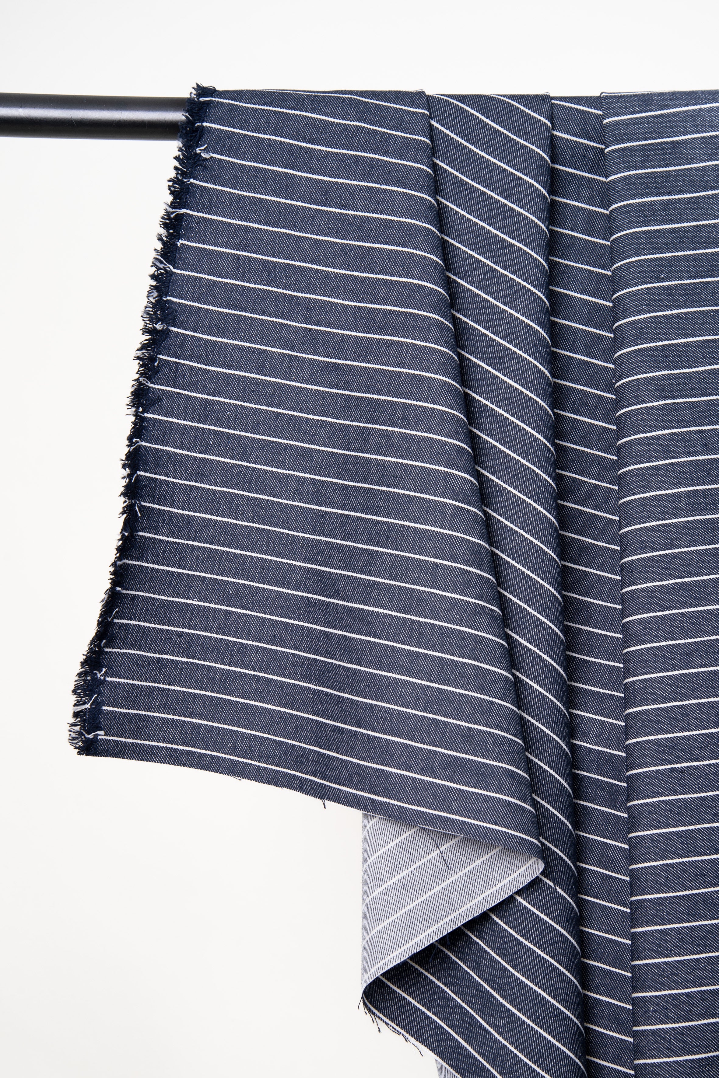 atelier-brunette-tissu-denim-wide-stripes-mid-blue image 2
