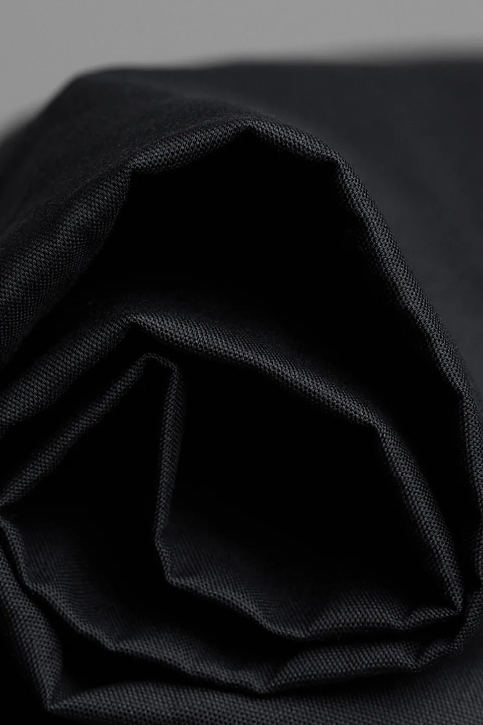 atelier-brunette-tissu-oxford-black-coton-uni-chemiserie image 1