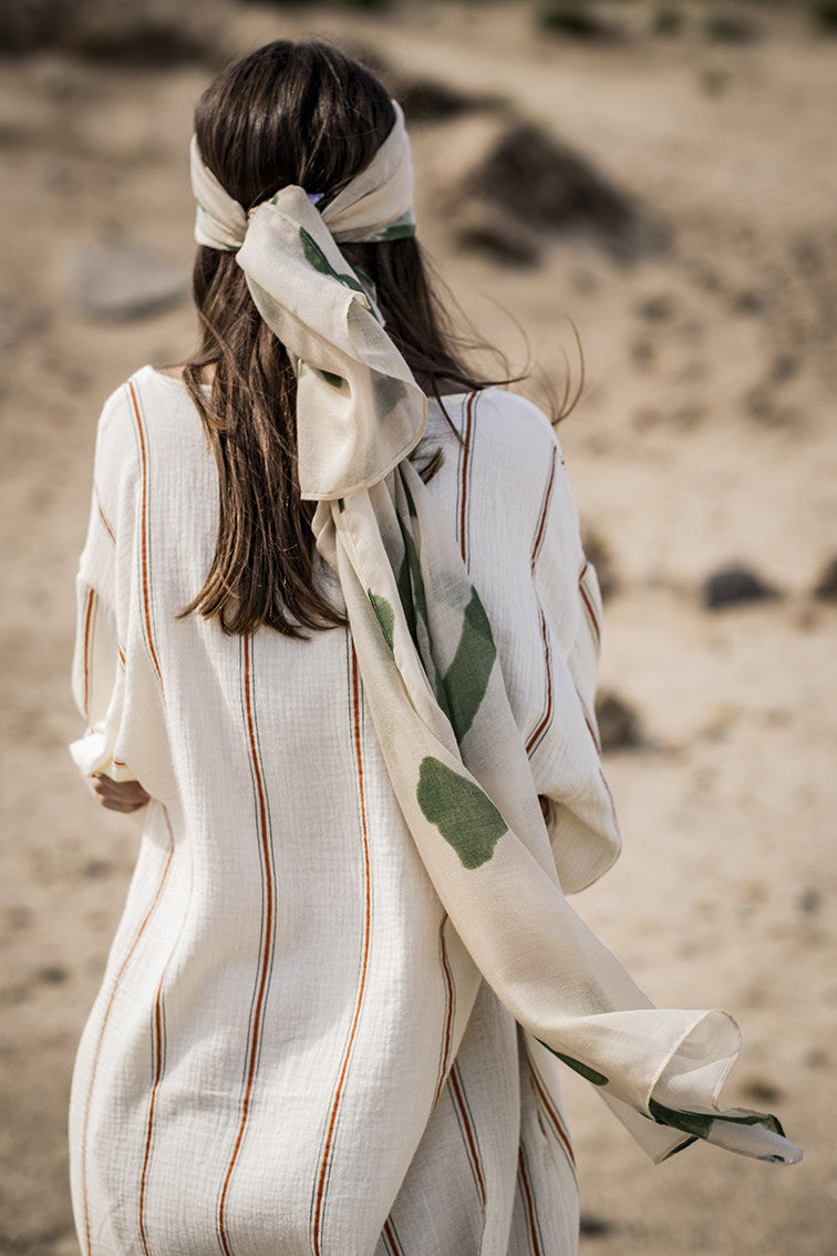 fibre-mood-mae-robe-caftan-patron-de-couture-sans-fermeture image 7