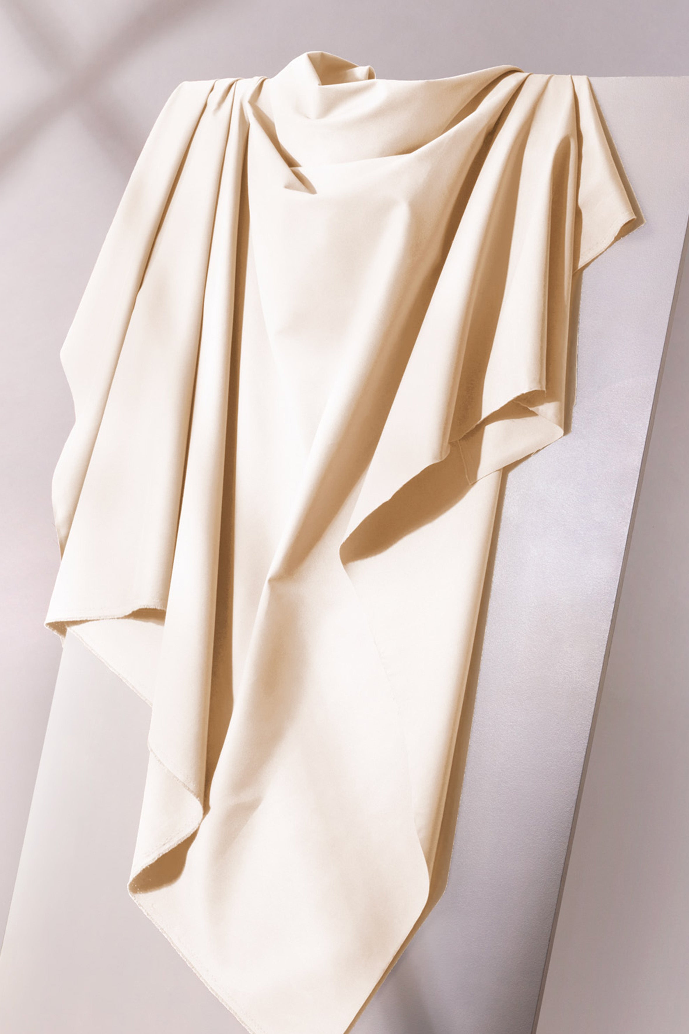 atelier-brunette-gabardine-light-off-white-tissu-coton image 4