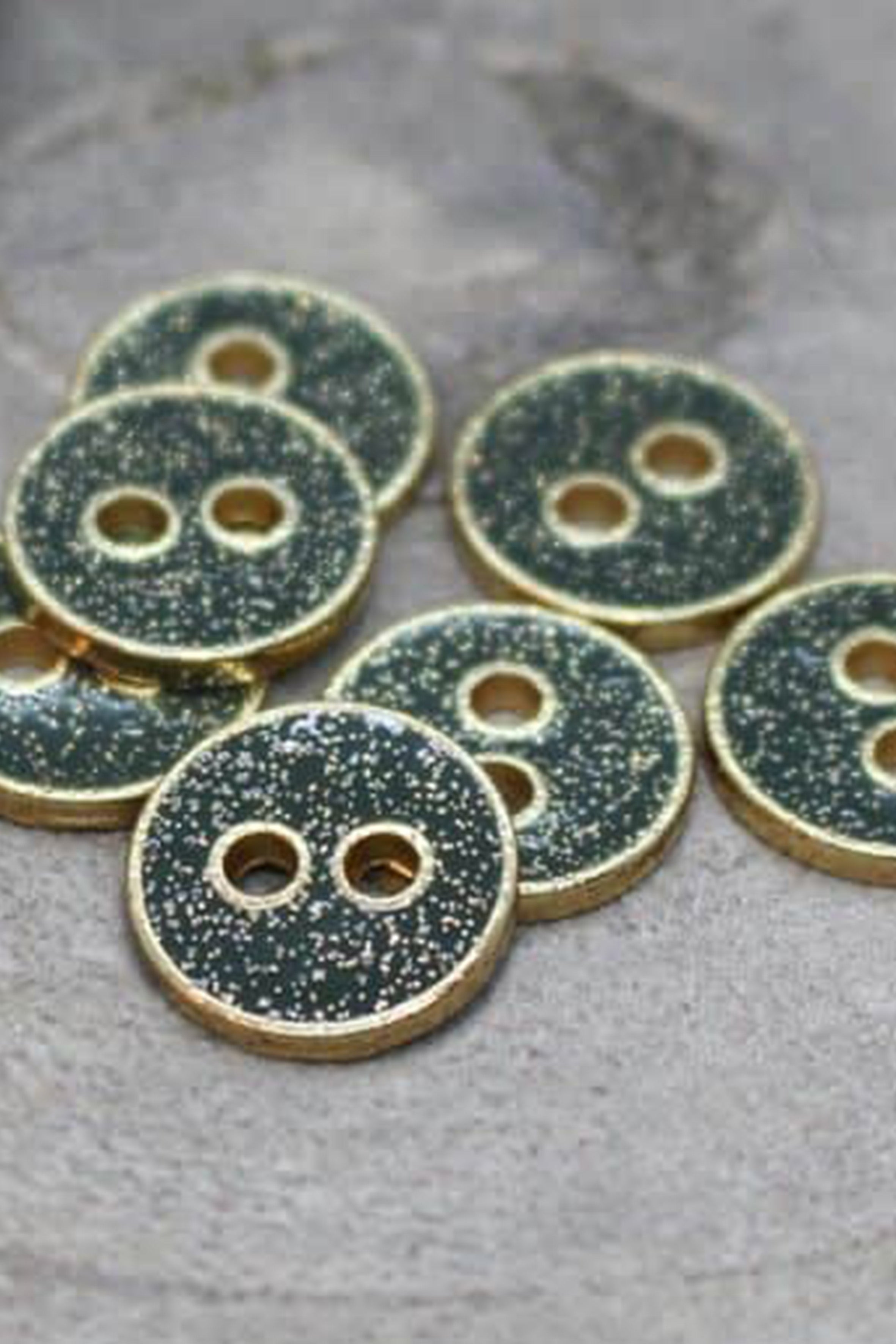 atelier-brunette-boutons-joy-glitter-cedar-x10-boutons-paillet-s-dor-s image 1