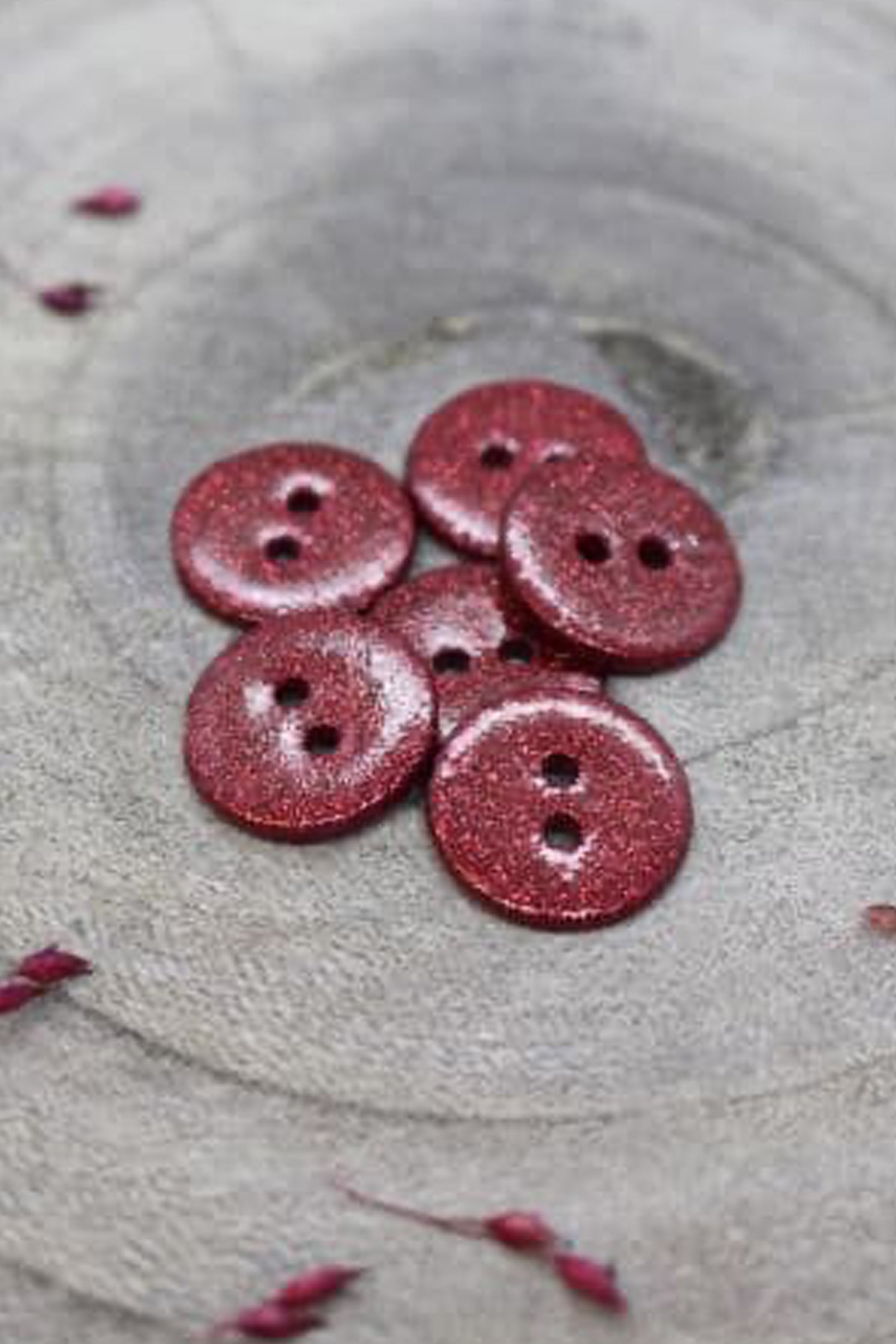 atelier-brunette-boutons-glitter-amarante-x10-boutons-nacre-paillet-e image 2