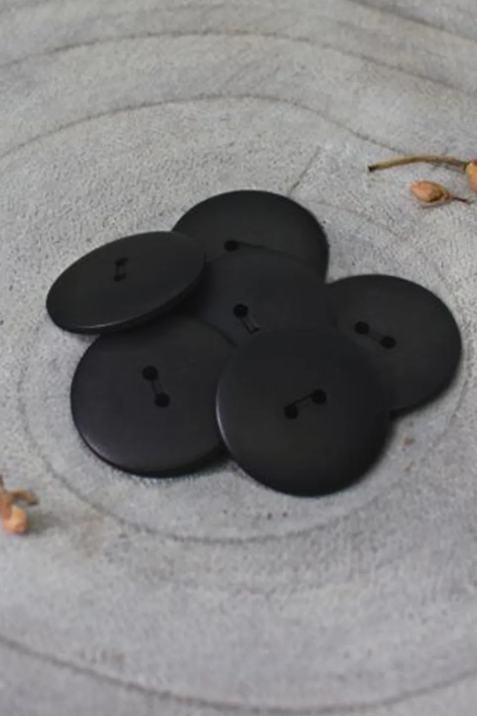 atelier-brunette-boutons-palm-black image 1