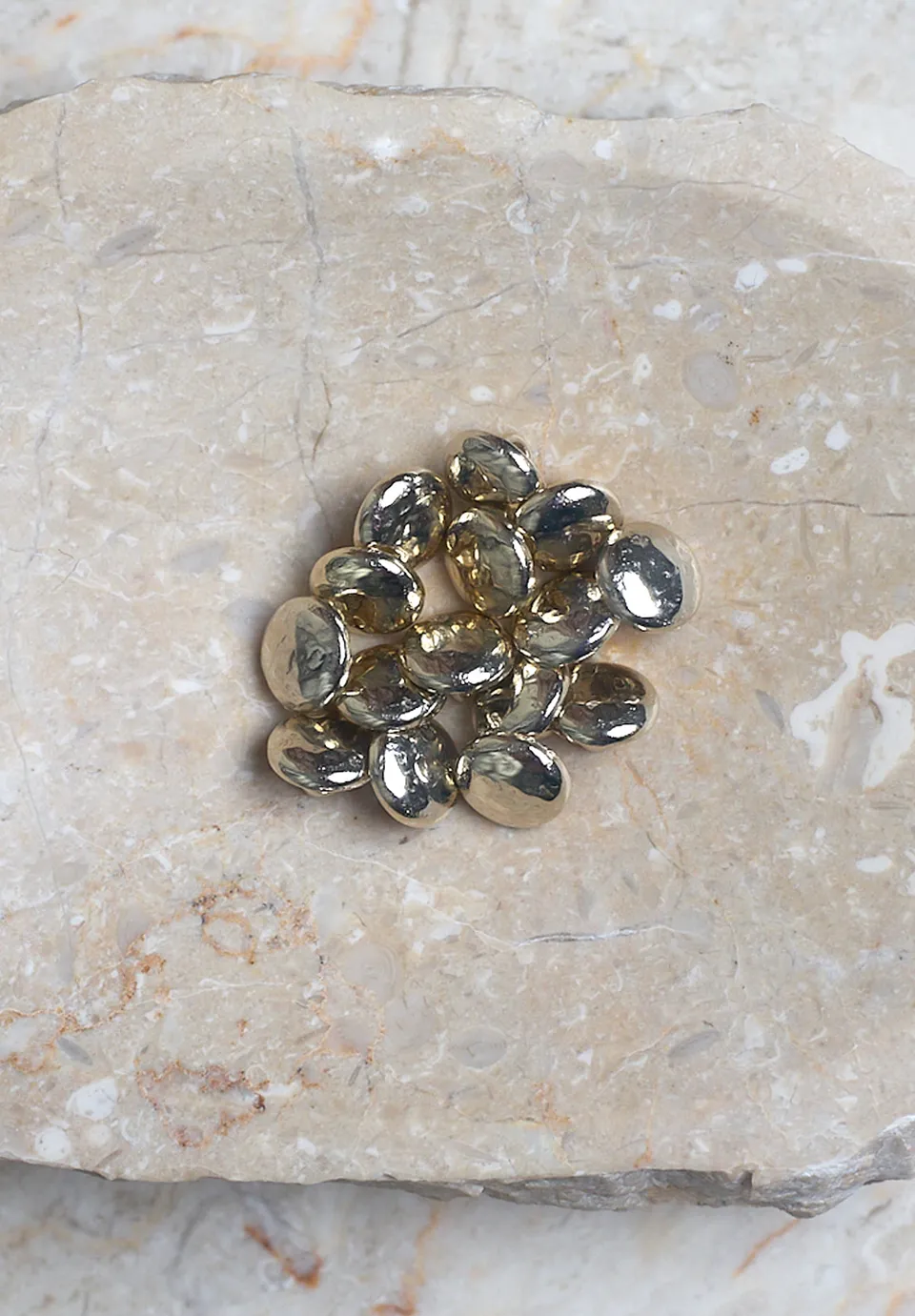 atelier-brunette-boutons-moon-dor-mercerie-fabriqu-e-en-france image 1