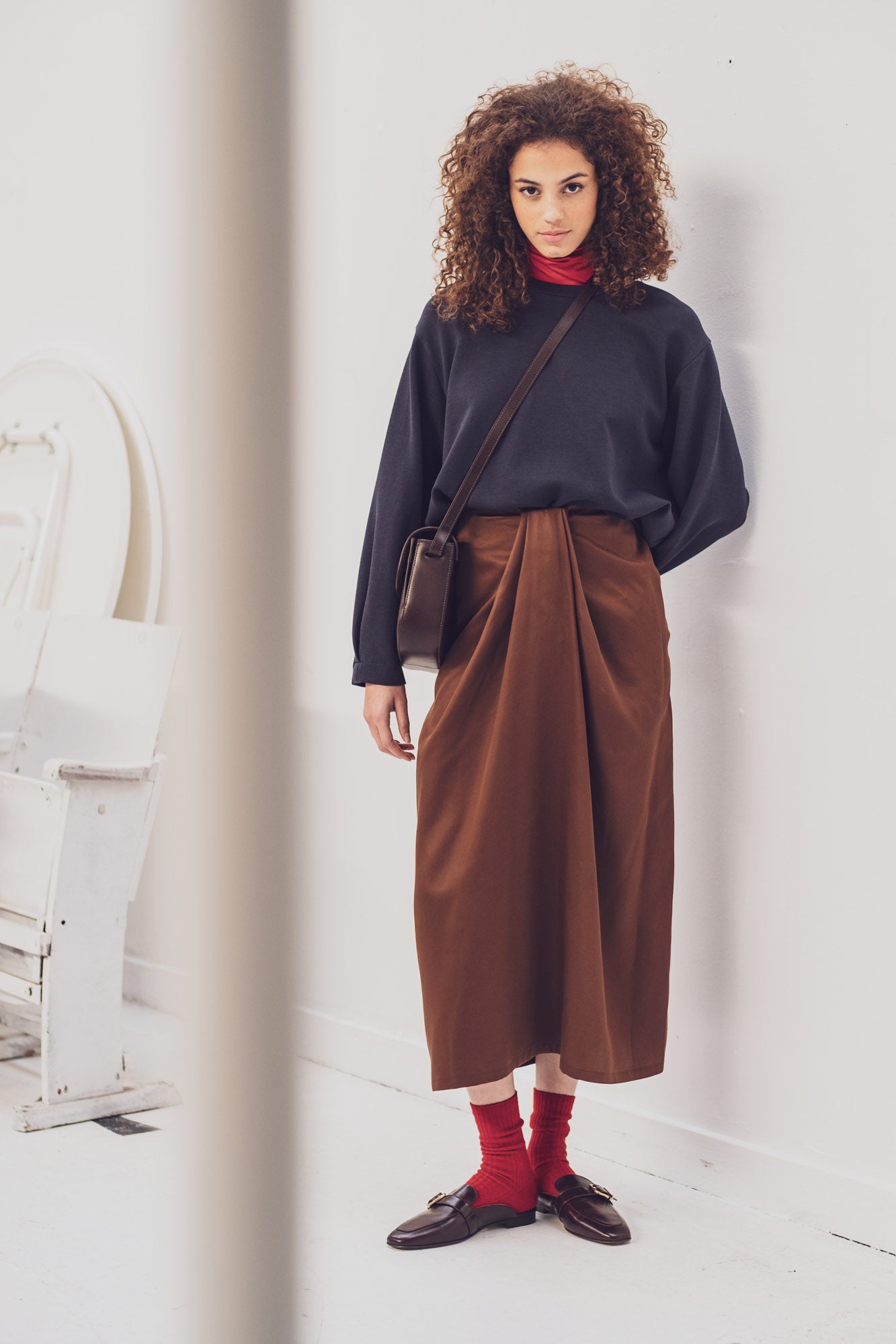 fibre-mood-trina-jupe-patron-de-couture-plis-devant-et-poches image 1