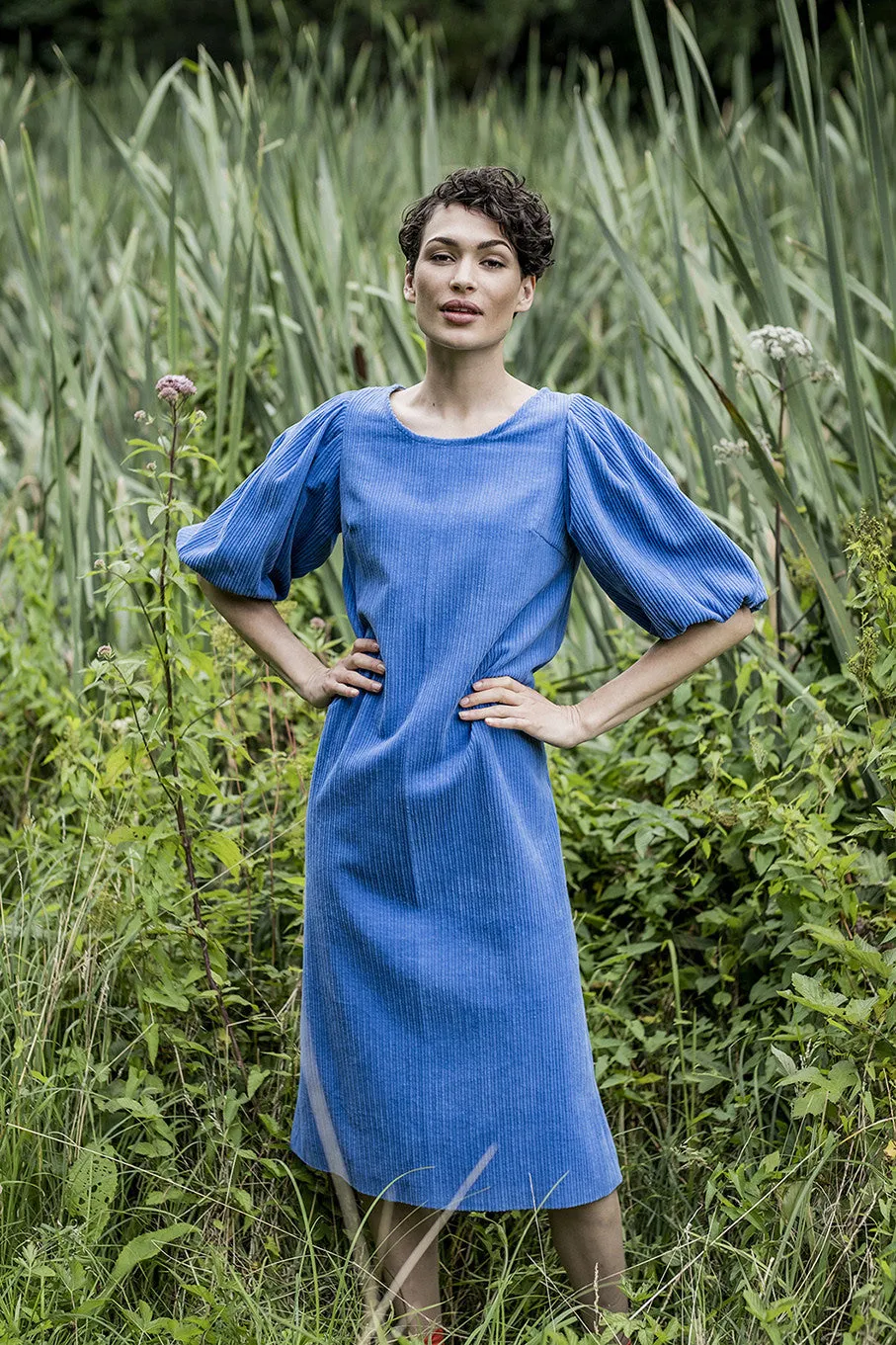 fibre-mood-doris-robe-patron-de-couture-robe-droite-manches-ballon-doubles image 1