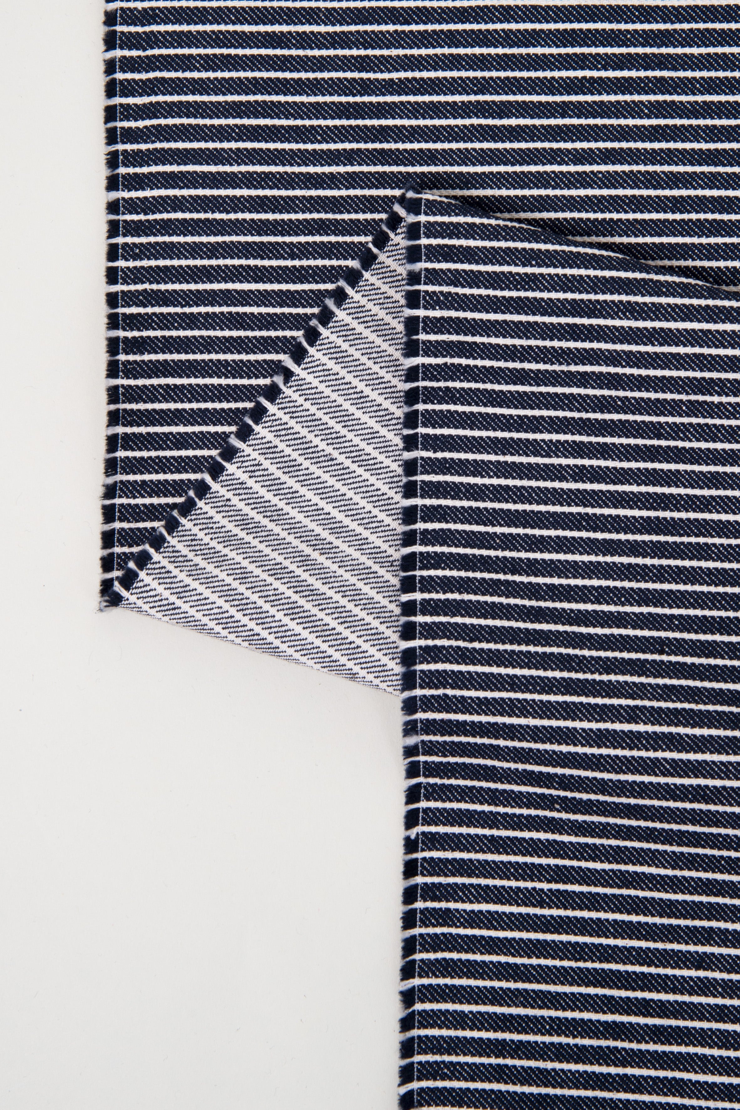 atelier-brunette-tissu-denim-stripes-mid-blue-denim-de-coton-ray-bleu-oeko-tex-g image 3