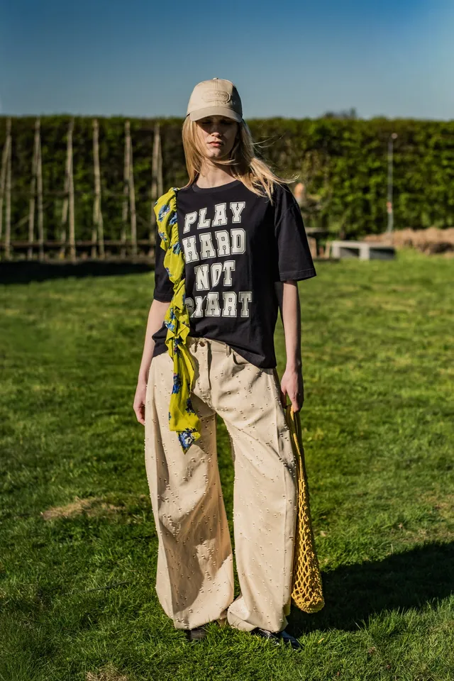 fibre-mood-luki-pantalon-patron-de-couture-long-et-bermuda image 1