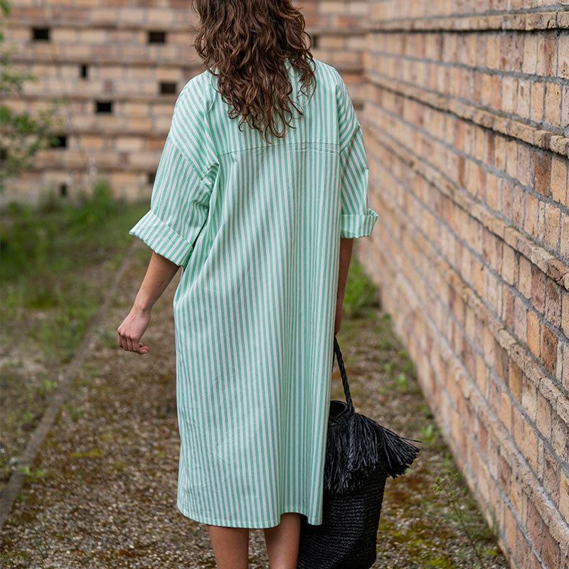 fibre-mood-christine-robe-patron-de-couture-robe-kaftan-col-polo-3-longueurs image 4