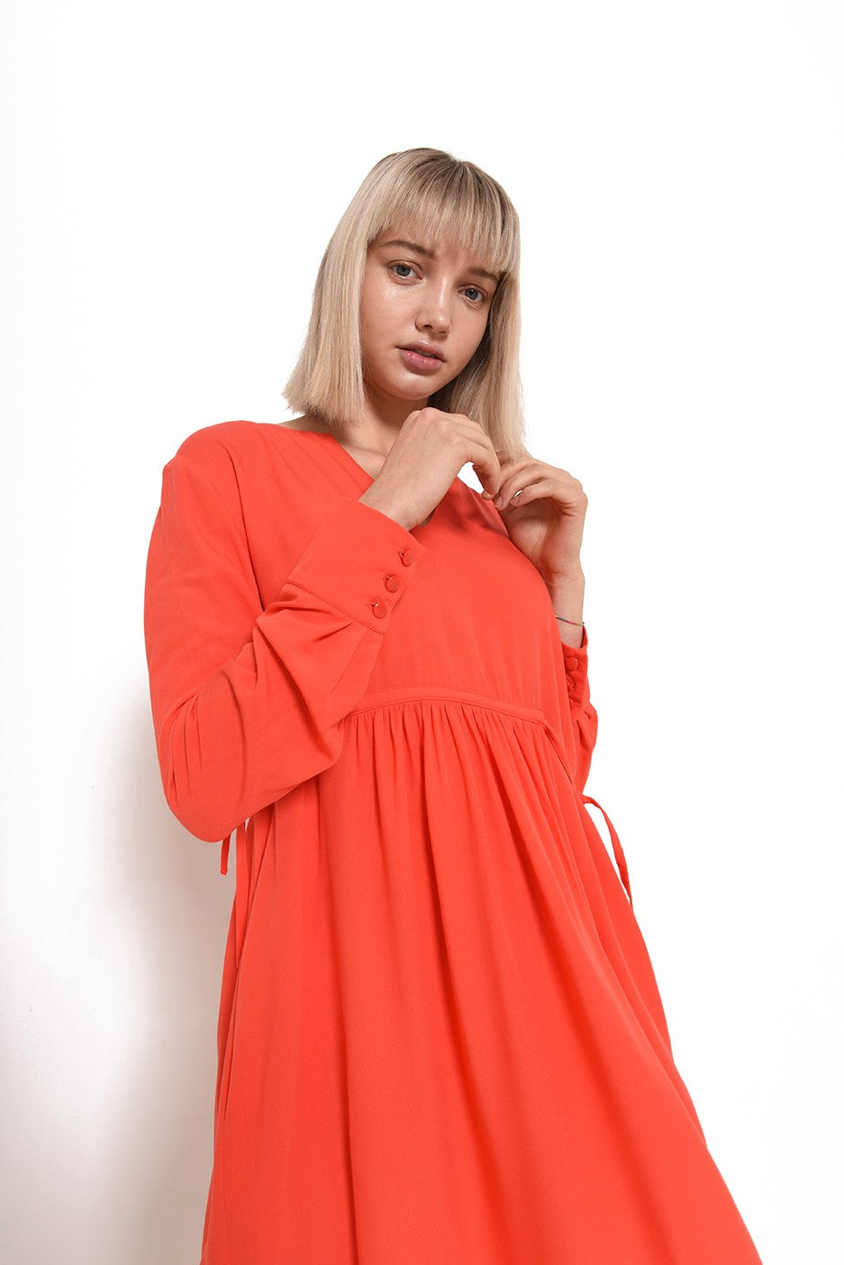 fibre-mood-pola-patron-de-couture-robe-longue-ample-taille-empire-volants image 3