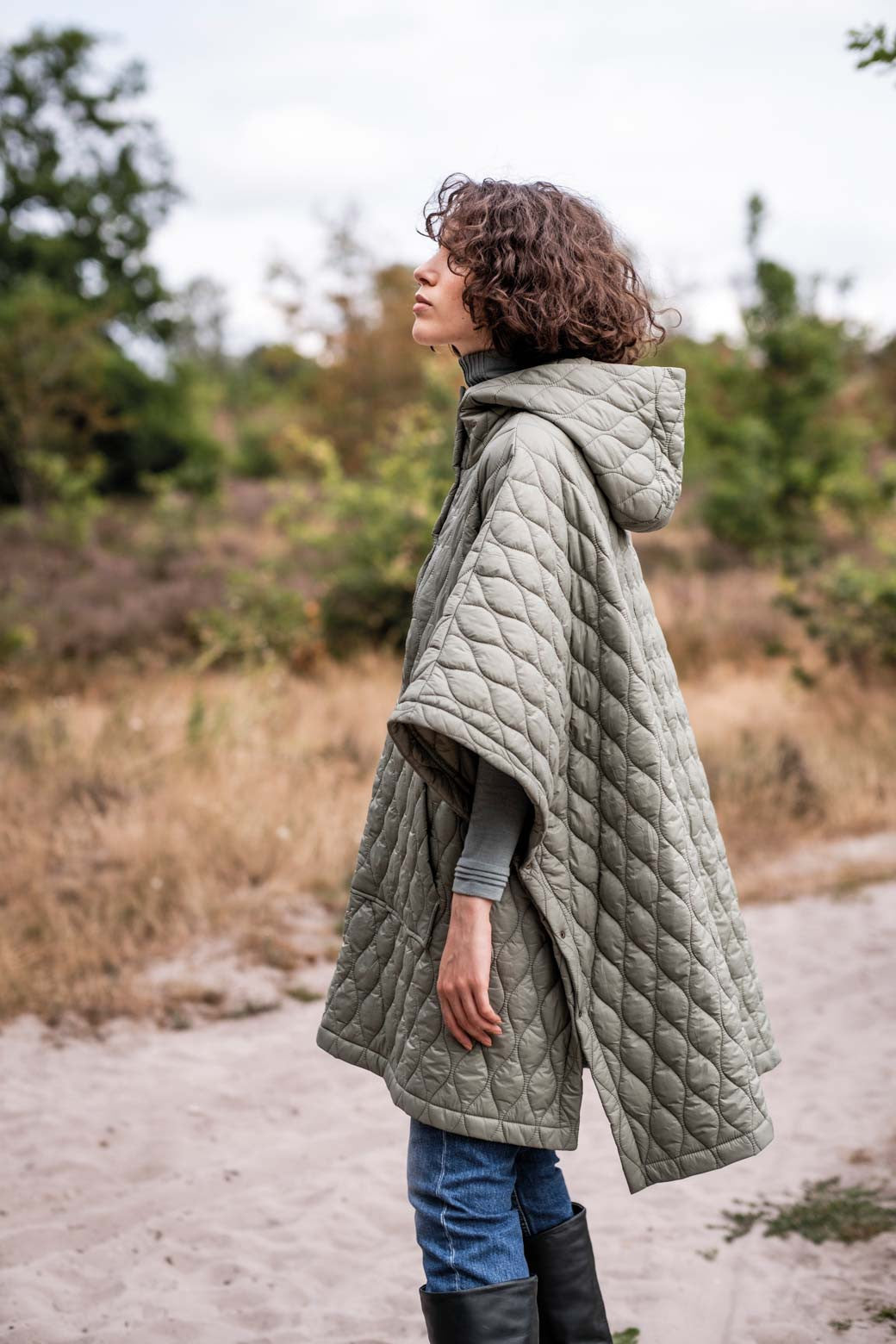 fibre-mood-harlem-cape-poncho-patron-de-couture-femme image 4