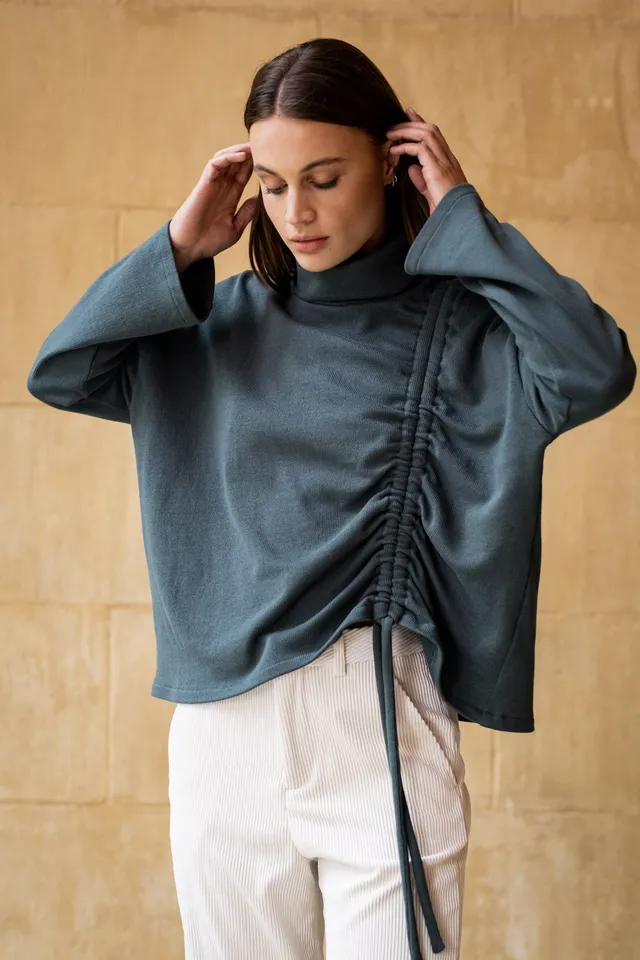 fibre-mood-soraya-pull-patron-de-couture-femme-oversize-col-roul image 1
