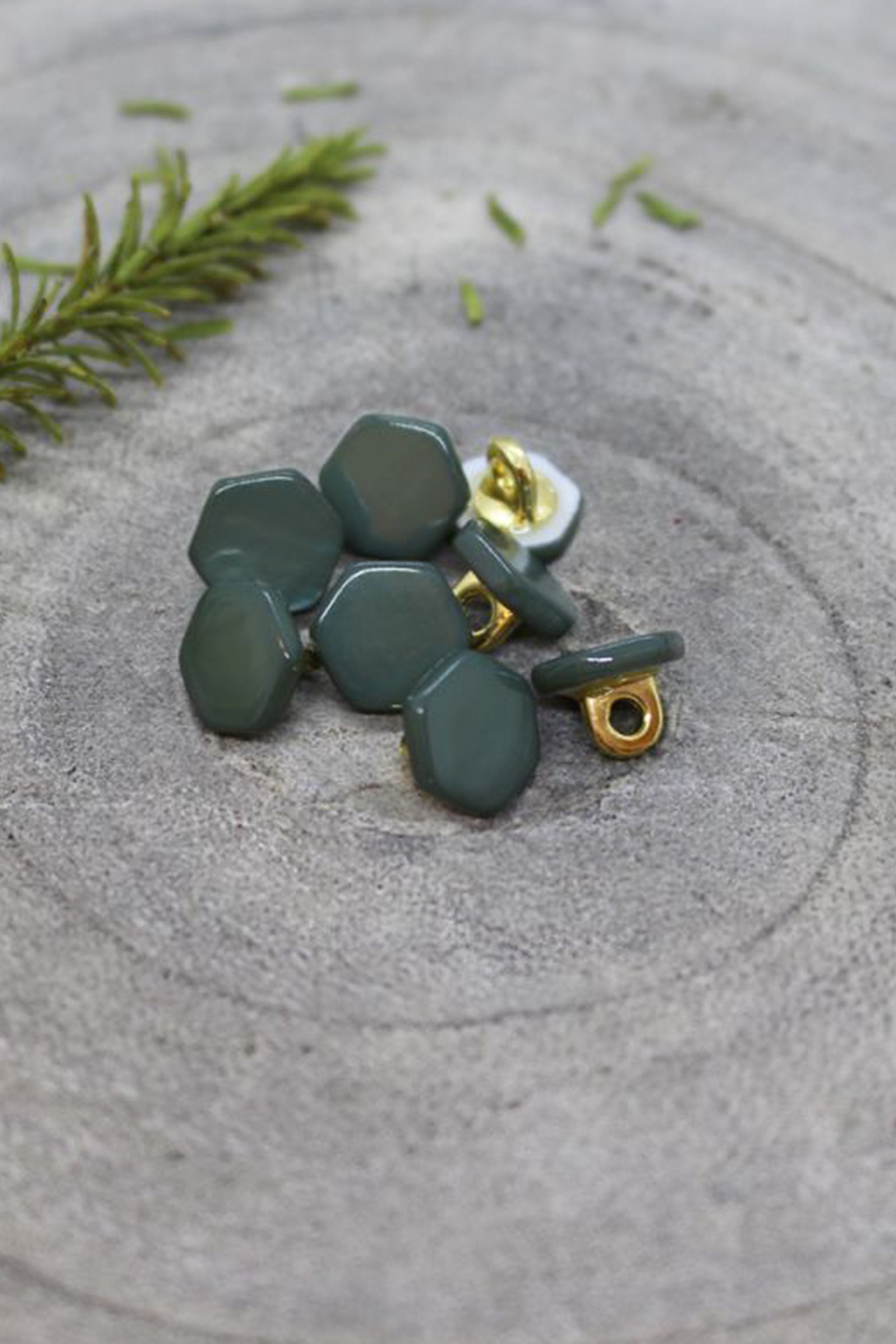 atelier-brunette-boutons-quartz-cedar-x10-boutons-nacre-pied-dor image 2