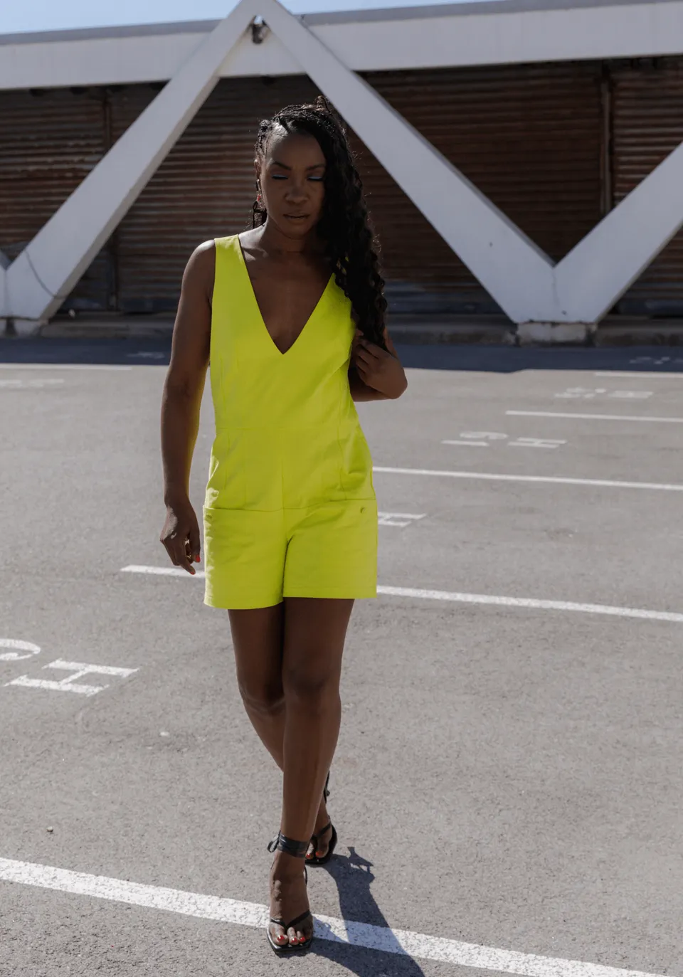 maison-fauve-cosmopolitan-patron-pochette-combishort-et-robe image 1