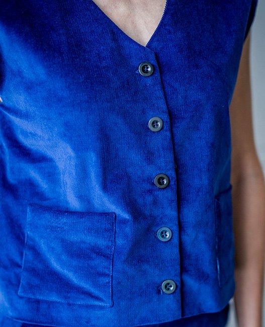 fibre-mood-zehra-gilet-sans-manches-patron-de-couture-col-v image 3