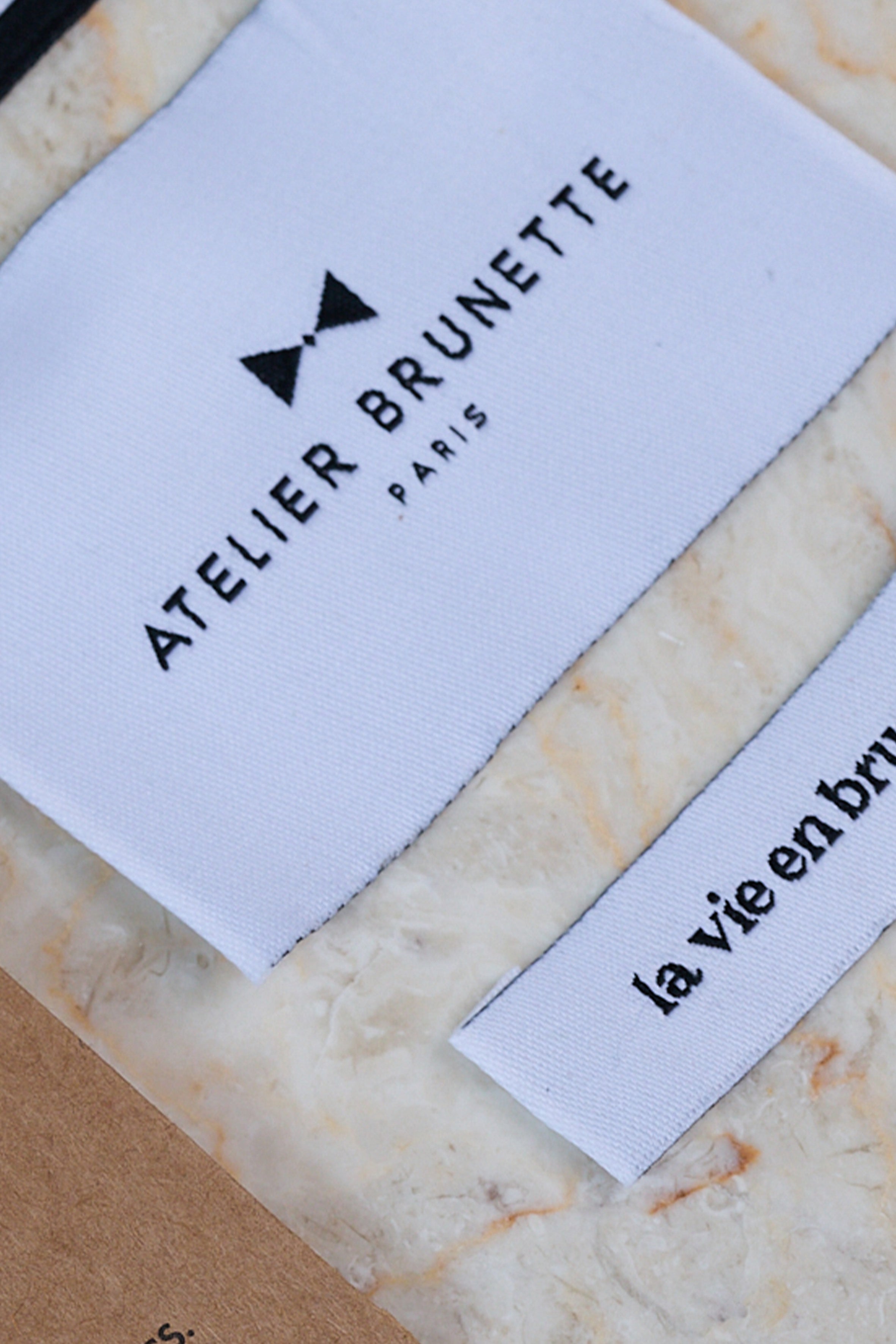 atelier-brunette-pack-tiquettes-p-le-m-le-lot-de-5-tiquettes-tiss-es image 4